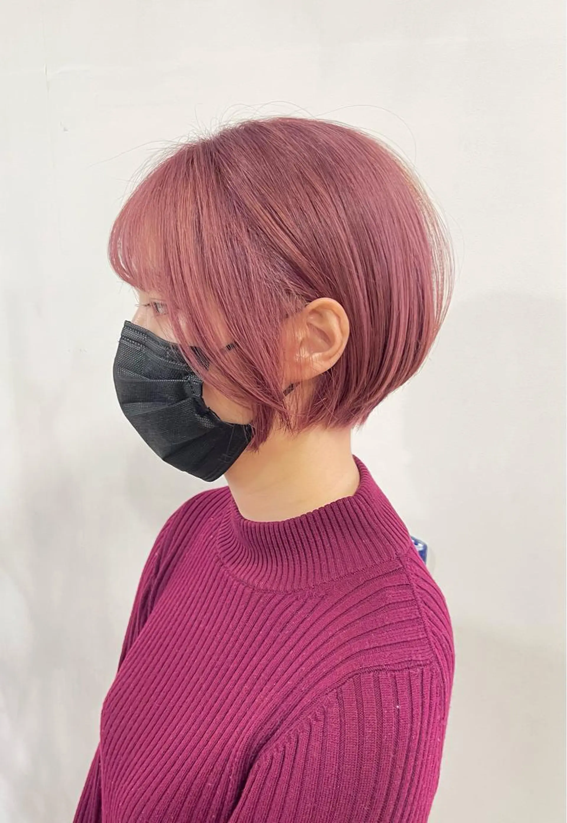 ショート カラー ヘアアレンジ ショートボブ ピンクカラー ボブ ショートヘア 間水 和樹のヘアスタイル