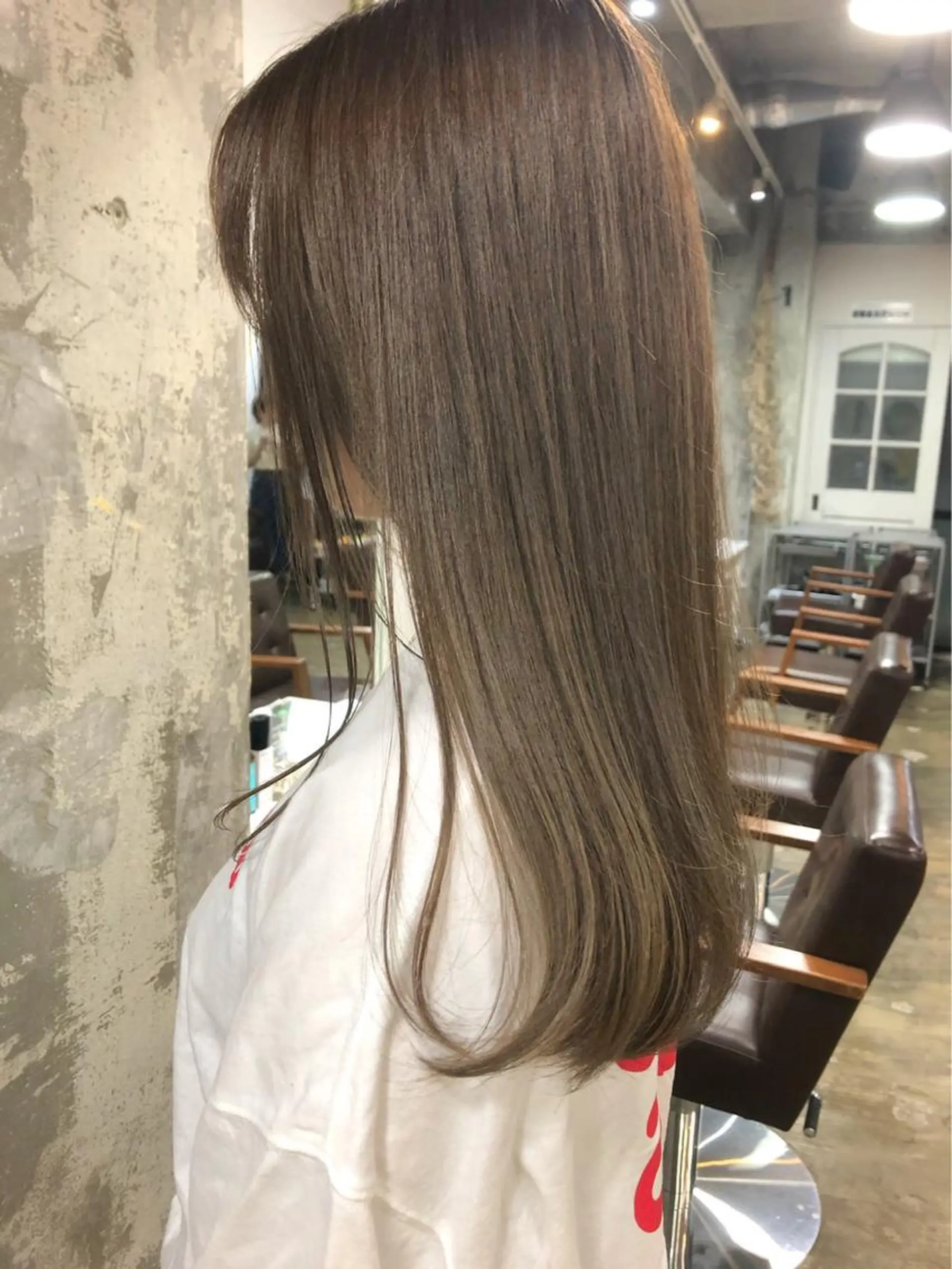 ロング カラー ヘアカラー 縮毛矯正 🎀taro ブリーチなしカラーのヘアスタイル