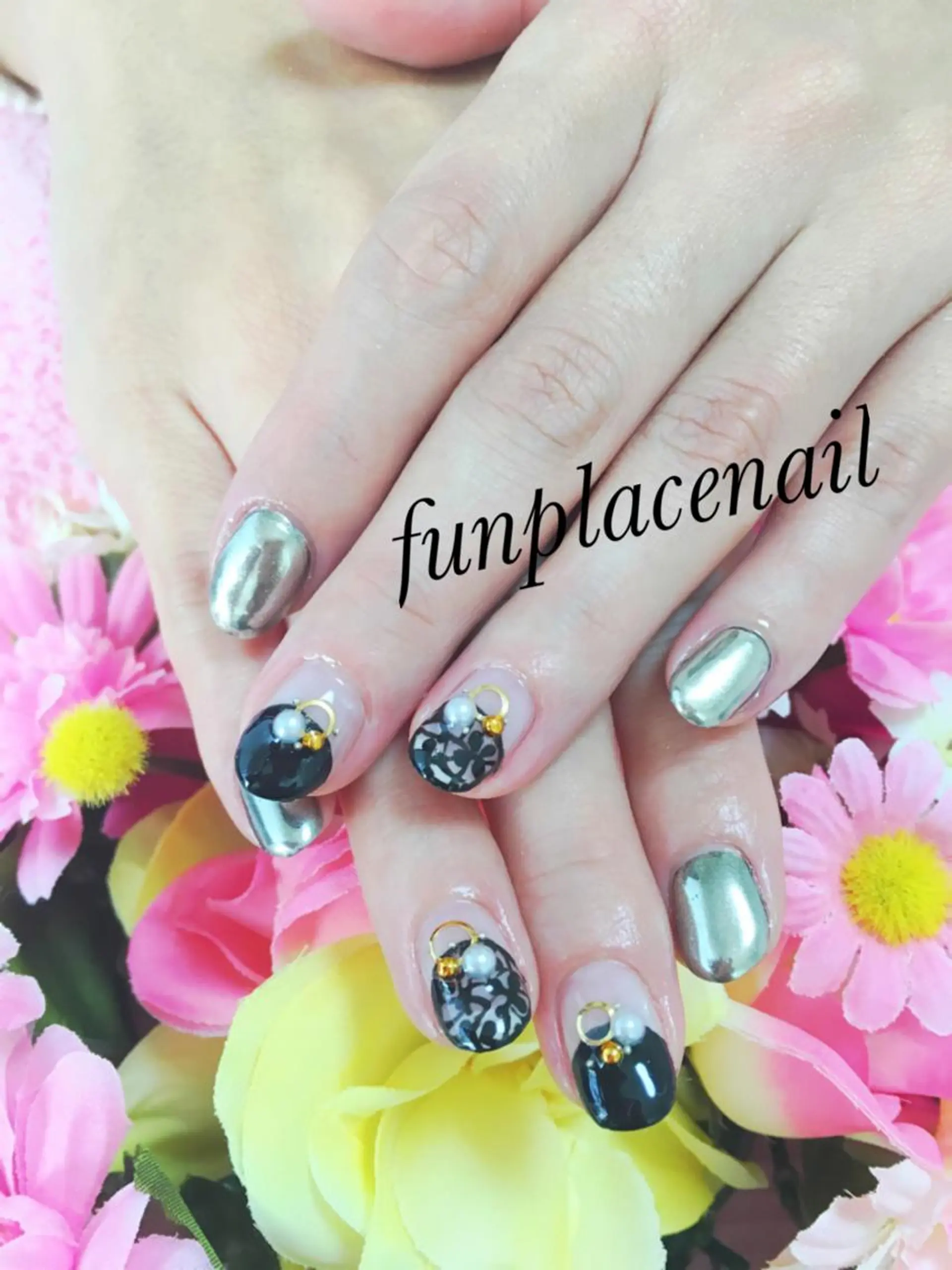 ショート ミディアム セミロング ロング カラー パーマ ヘアアレンジ キッズ ネイル マツエク・マツパ nail salon&school felice所属・フェリーチェ瑞江店 新山のネイルデザイン