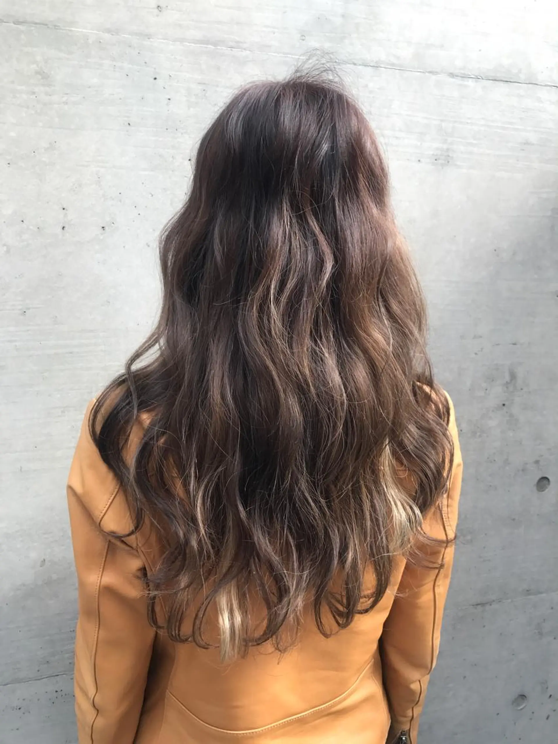 ロング カラー ハイライトカラー エクステ ハイライト ていねい技術No.1 🌈諏訪 健太のヘアスタイル
