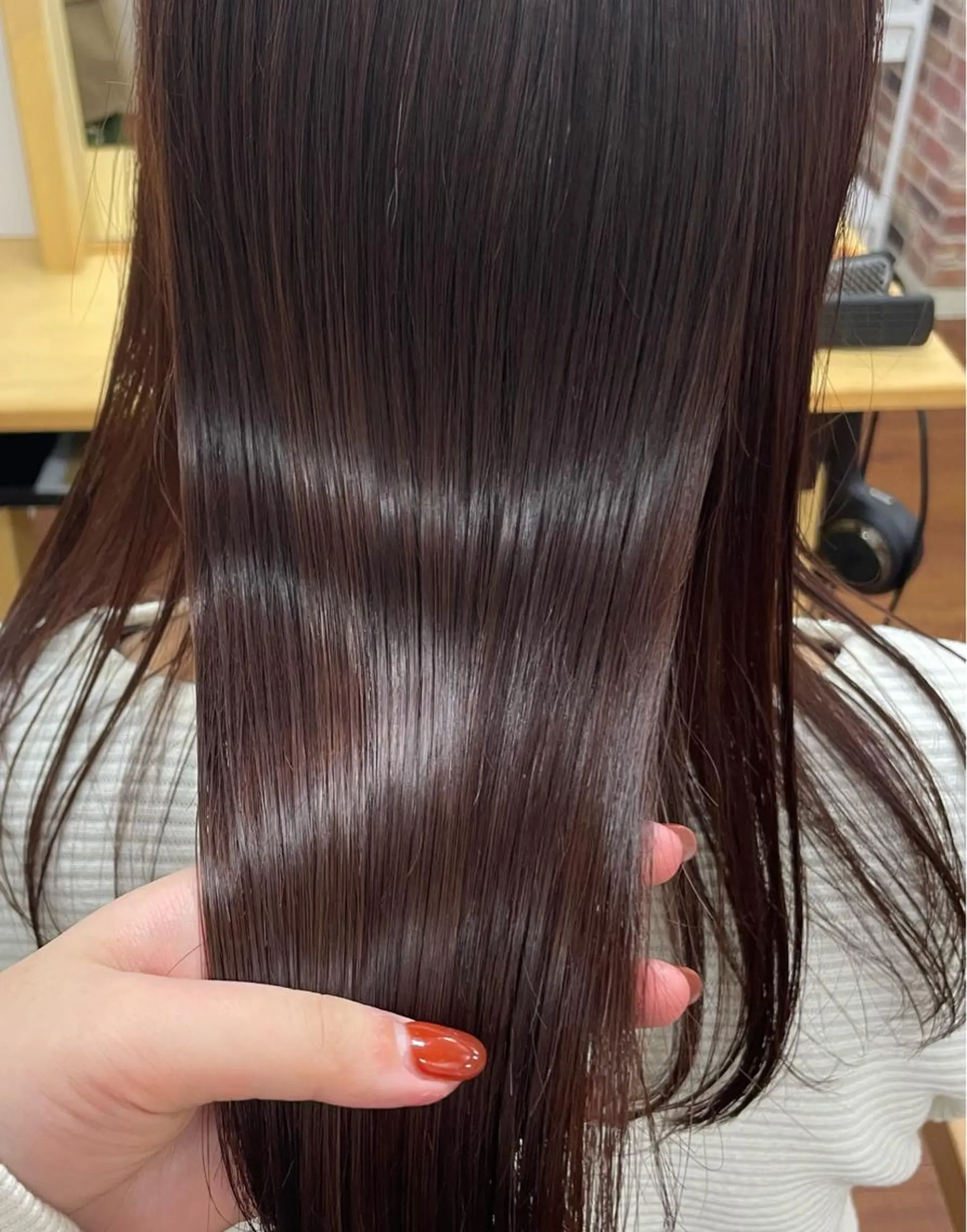 セミロング カラー ANNA 🧸のヘアスタイル