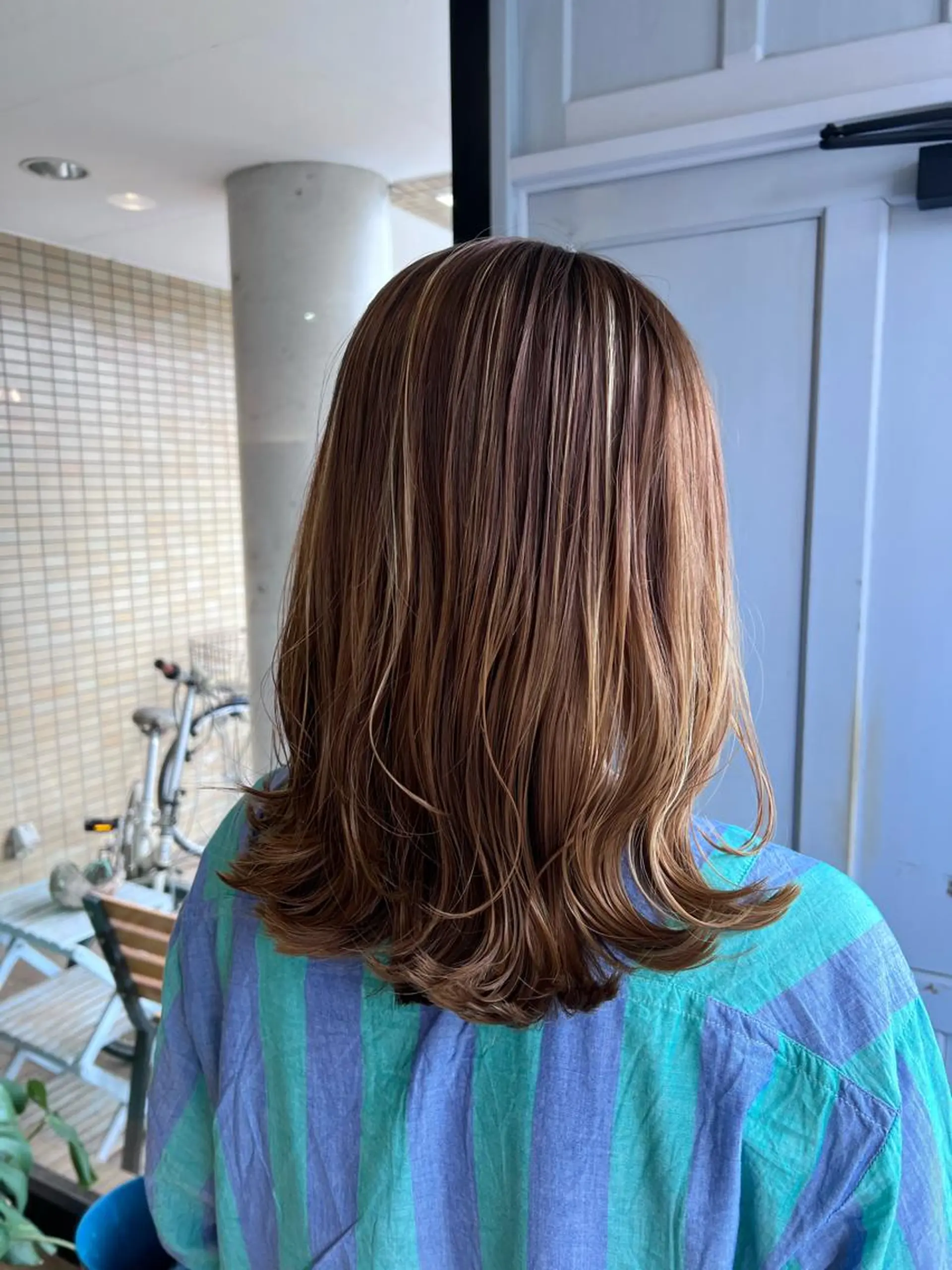 ロング カラー ベージュカラー カット ヘアカラー トリートメント ツキダテ ユイのヘアスタイル