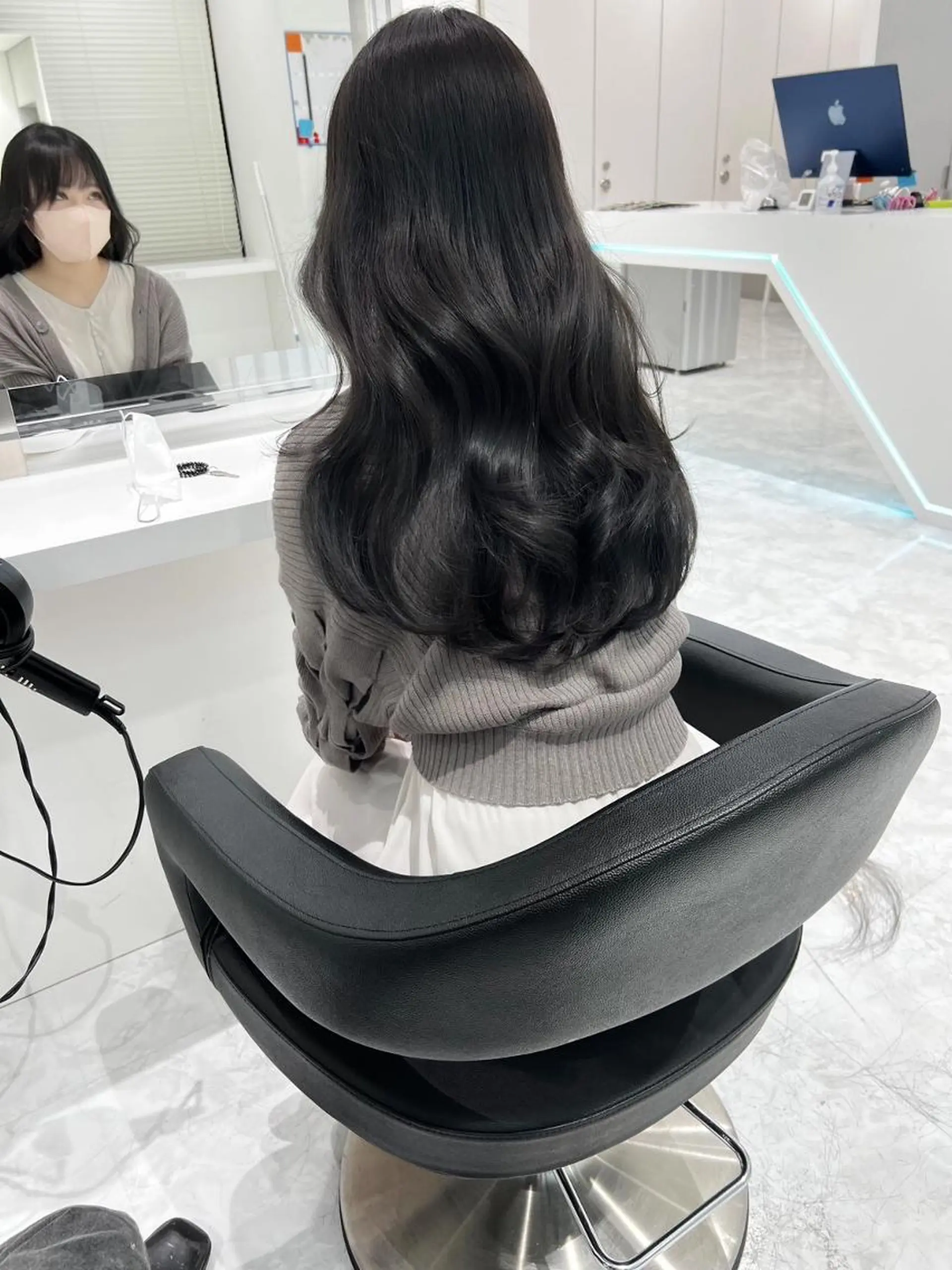 カラー 💕艶髪 透明感カラー💕のヘアスタイル