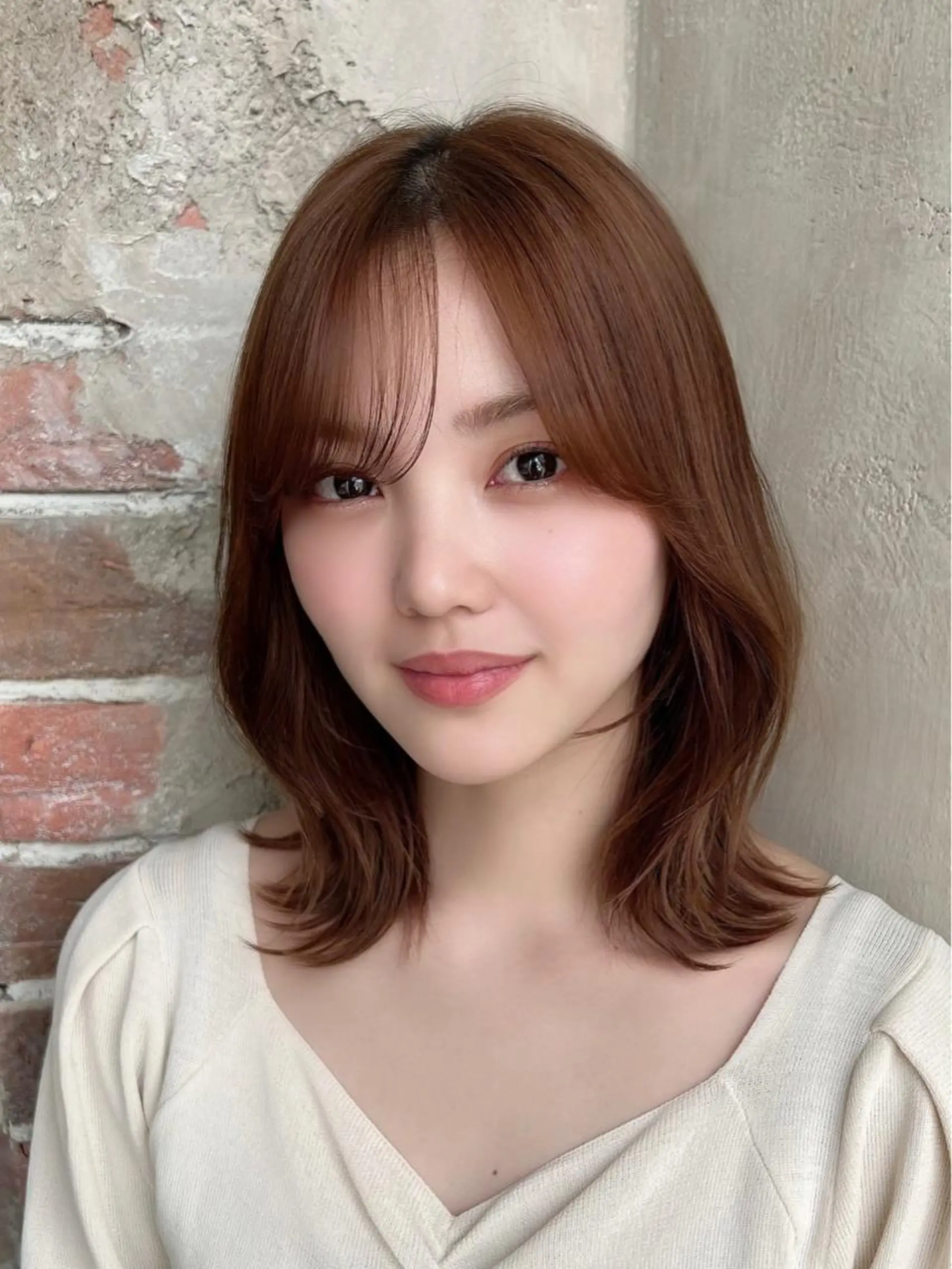 ミディアム カラー ベージュカラー ブラウンカラー くびれヘア 髪質改善 縮毛矯正 カット ヘアカラー トリートメント 🧡くびれヘア/前髪 顔周り🧡久原結衣のヘアスタイル