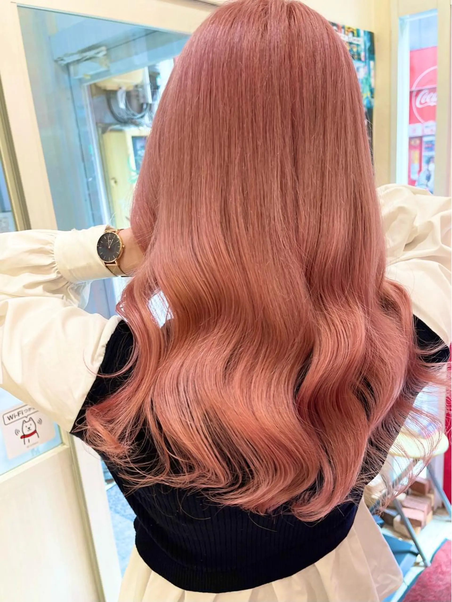 カラー ブリーチ ハイトーンカラー ピンクカラー ヘアカラー 名古屋のピンク好き かずくん🦩のヘアスタイル