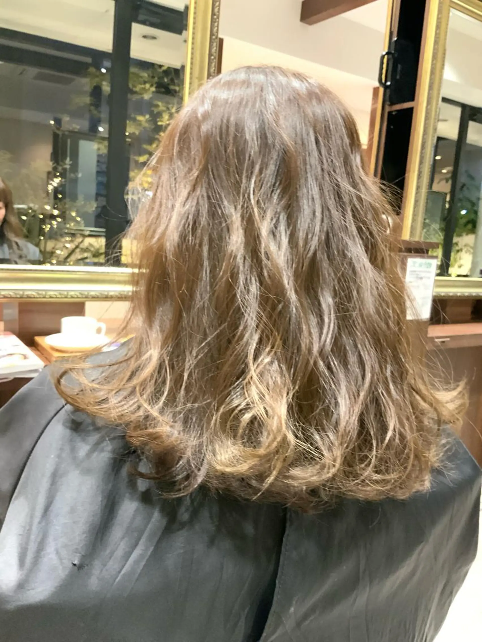 ミディアム カラー 🌿ストレート🌿 髪質改善☘️シュウヤのヘアスタイル