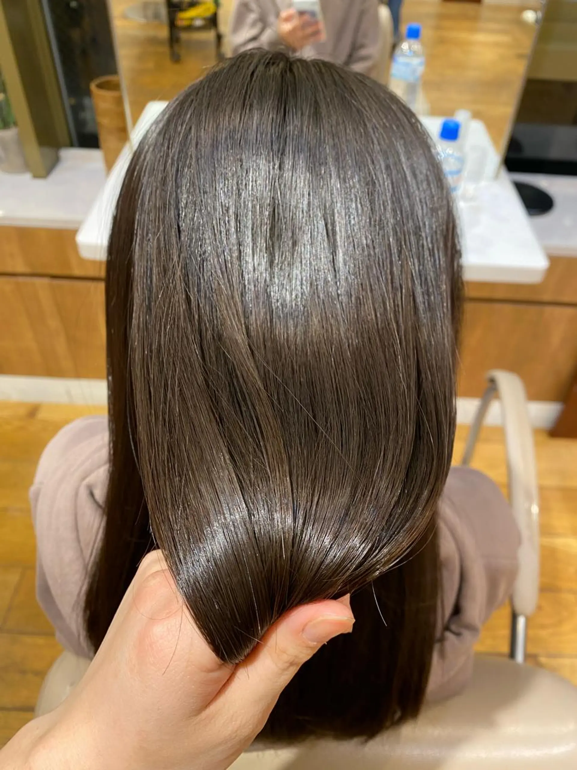 セミロング パーマ BEAUTRIUM 穂乃香のヘアスタイル