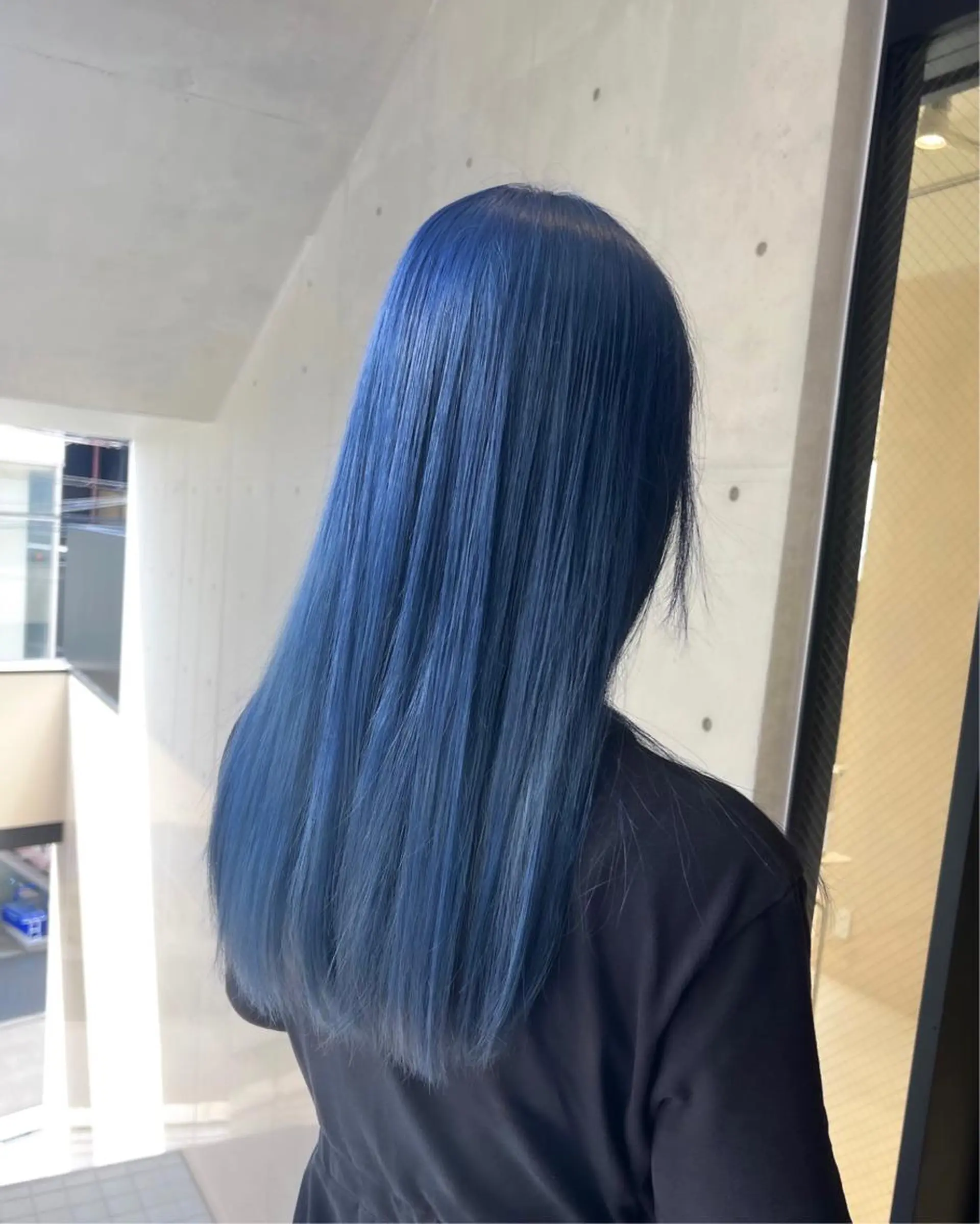 セミロング カラー ヘアカラー トリートメント THESALONS所属・🤍ブリーチカラー /寄田龍樹🤍のヘアスタイル