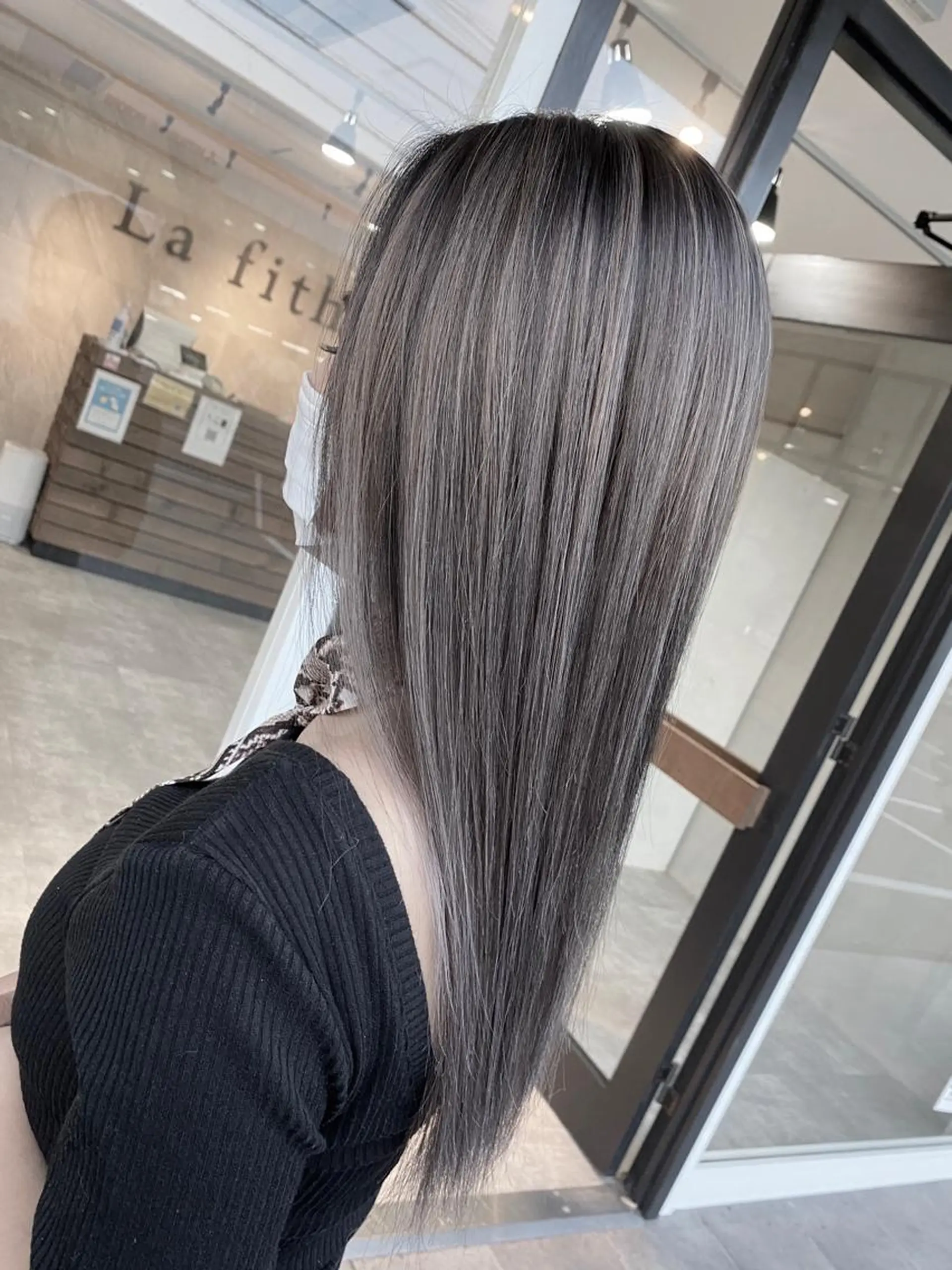 ロング カラー カット ヘアカラー トリートメント La fith hair ruu.所属・lafithhair ruu.南本庄のヘアスタイル