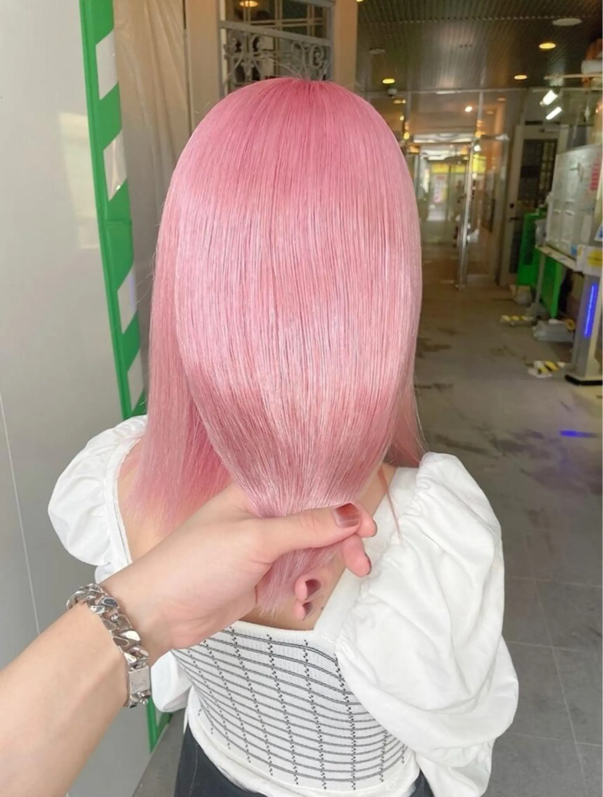 セミロング ❄️💛エクステ ブリーチ❄️yukiのヘアスタイル