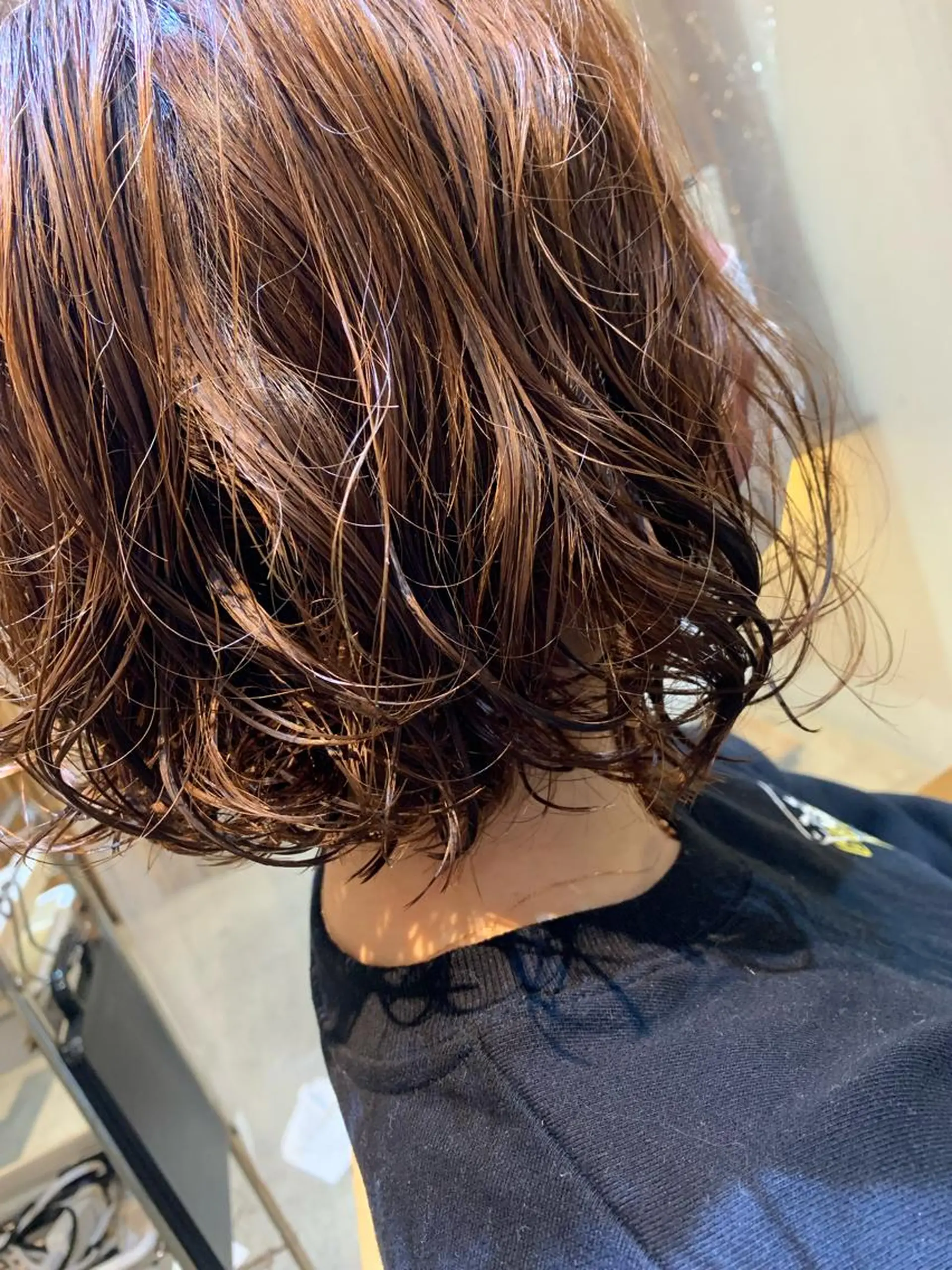ミディアム カラー パーマ ヘアアレンジ putri 川邉 優花のヘアスタイル