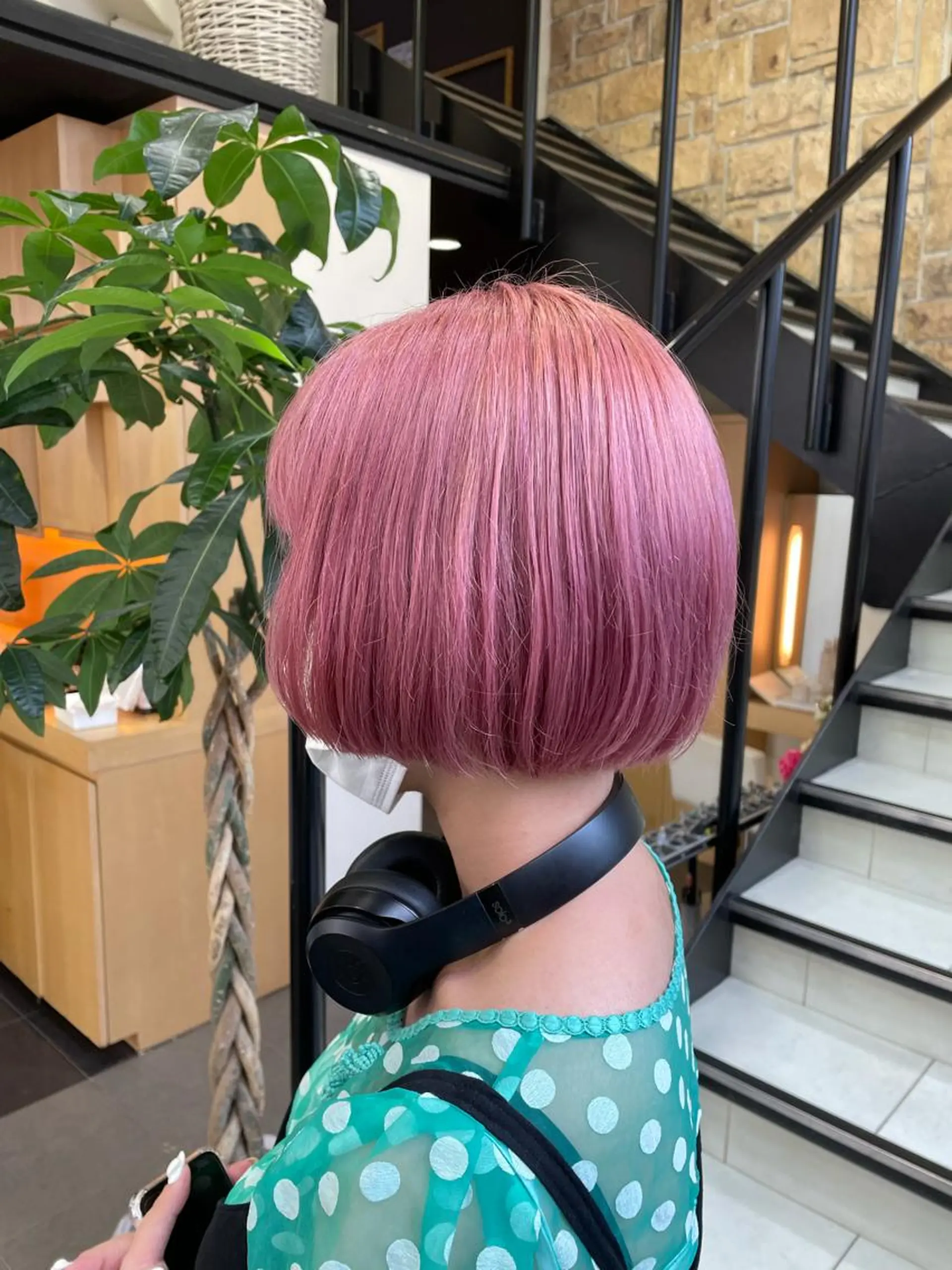 ショート 艶髪カラー🫧 髪質改善🪽萩原のヘアスタイル