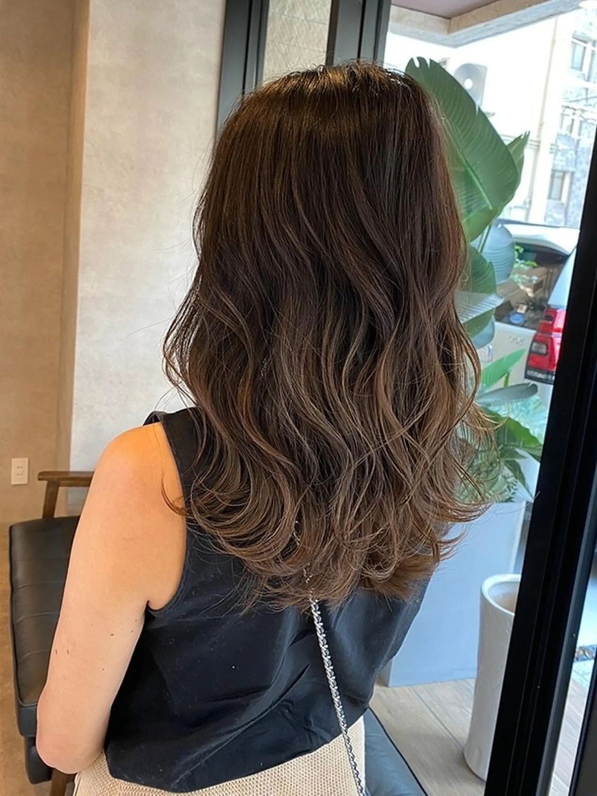 セミロング カラー アッシュ バレイヤージュ ベージュカラー ブリーチ グラデーションカラー ヘアカラー トリートメント RIENS♡xrea 山本優舞のヘアスタイル