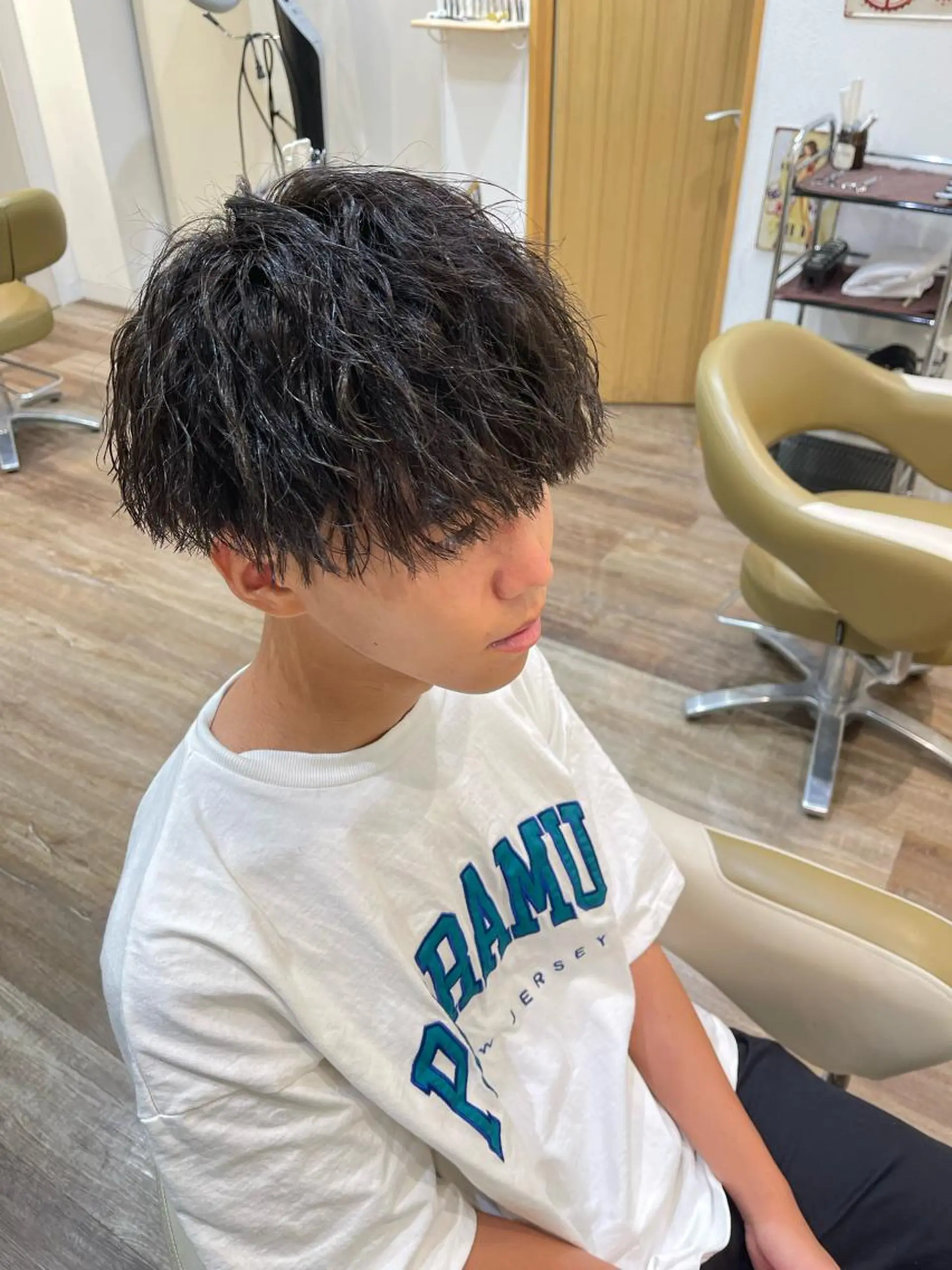 ミディアム パーマ メンズ メンズパーマフェード シモジタカヒロのヘアスタイル
