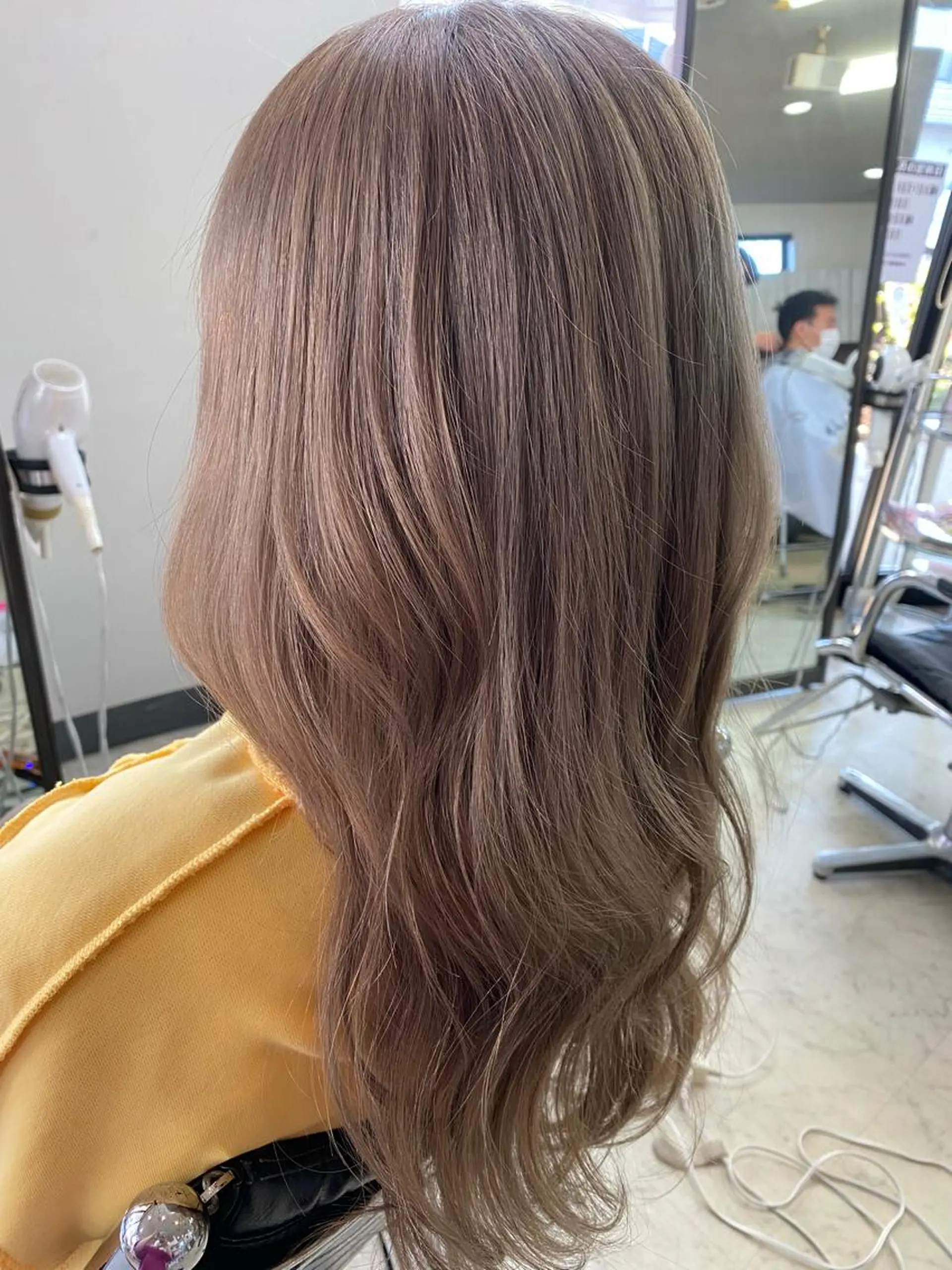 ロング カラー ブリーチ EXCIA所属・imaizumi takuyaのヘアスタイル