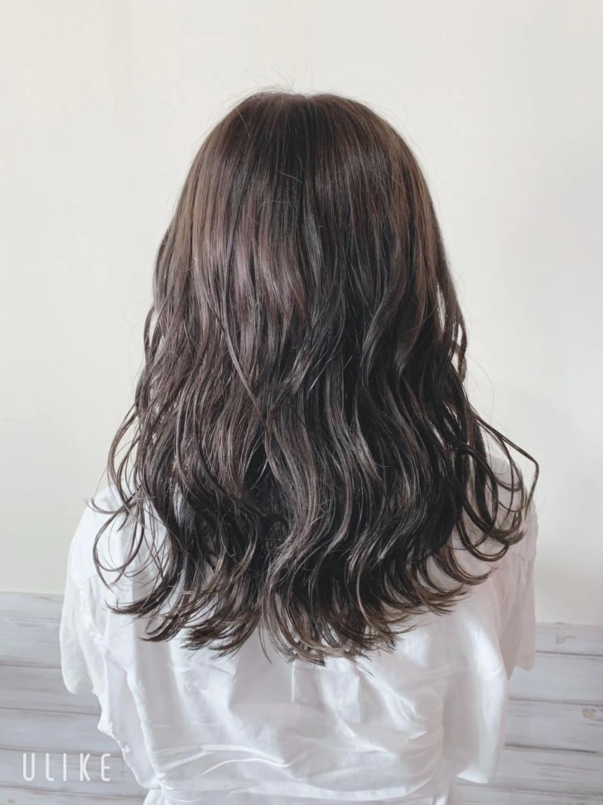 セミロング カラー 透明感カラー グレージュ 櫛部洸貴/ 髪質改善カラーのヘアスタイル