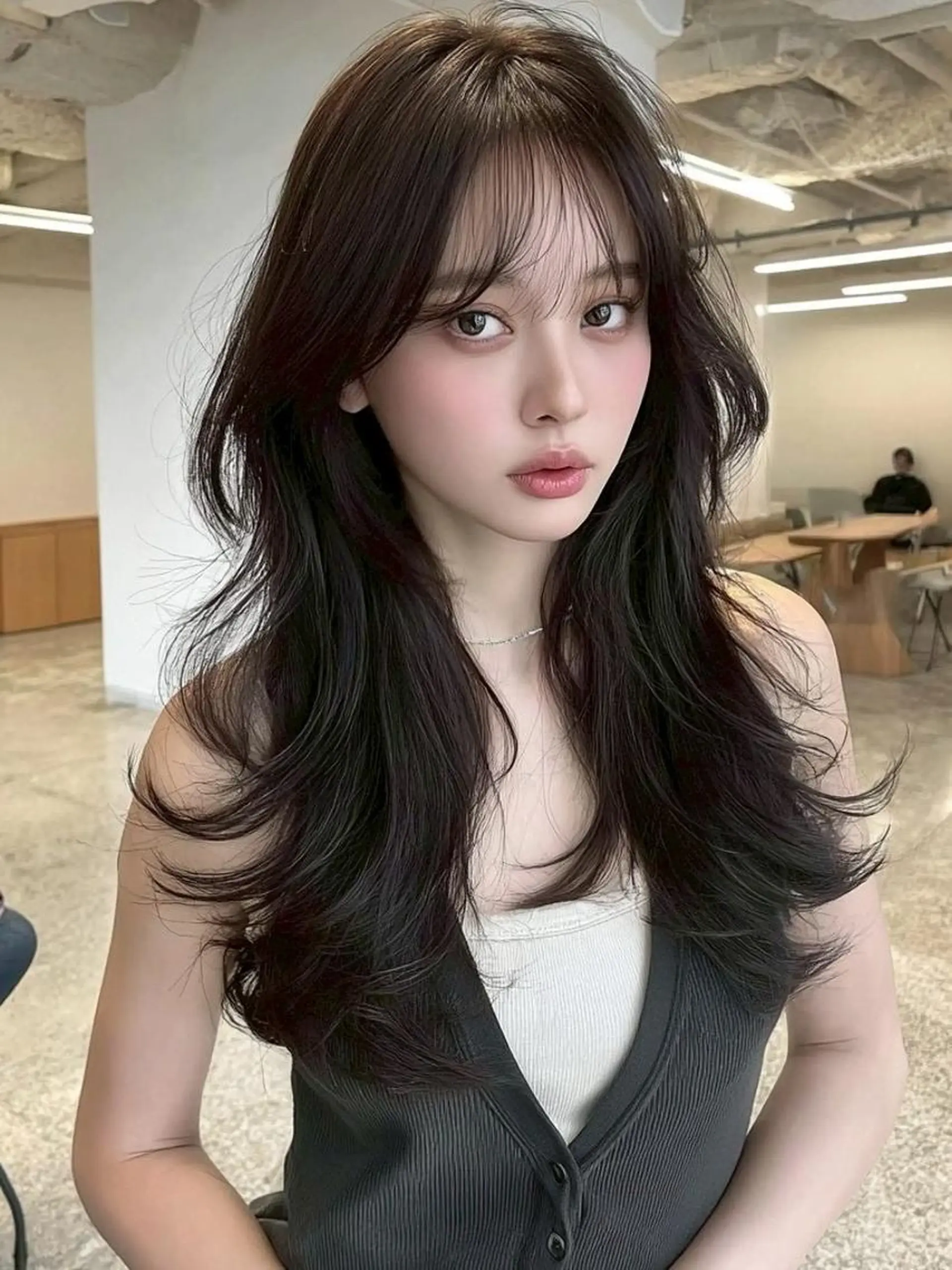 セミロング 韓国風ヘア レイヤーカット カット ヘアカラー トリートメント ＫＡＮＡ/天王寺 🎀🫧のマツエク・マツパデザイン