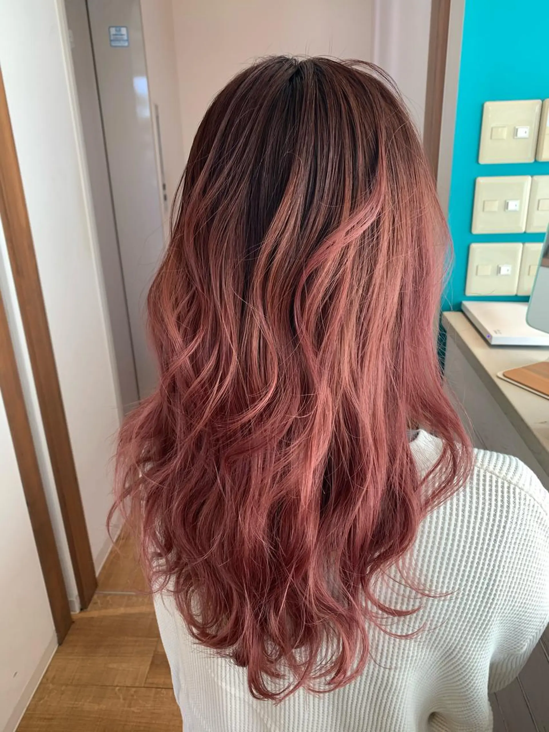 セミロング カラー ヘアアレンジ ACE所属・店長/ 加藤 流菜のヘアスタイル