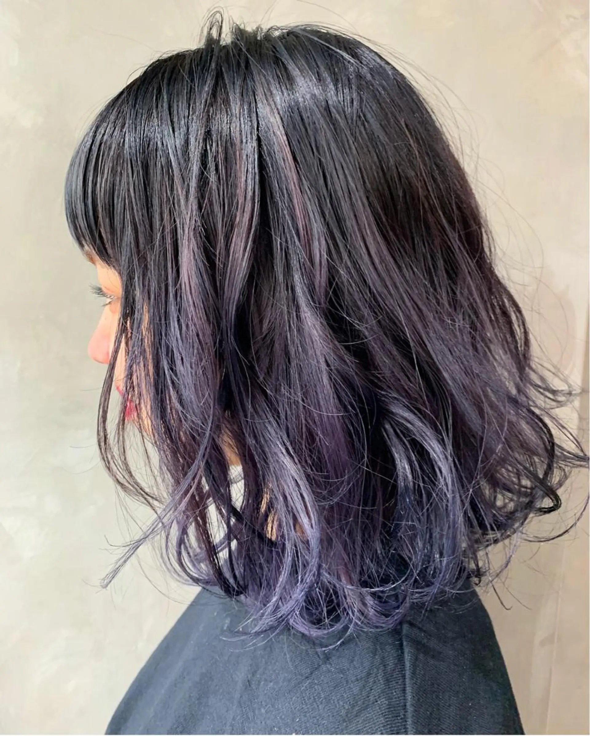 ミディアム カラー バレイヤージュ パープルカラー レイヤーカット friity所属・🕊️ HONOKAのヘアスタイル