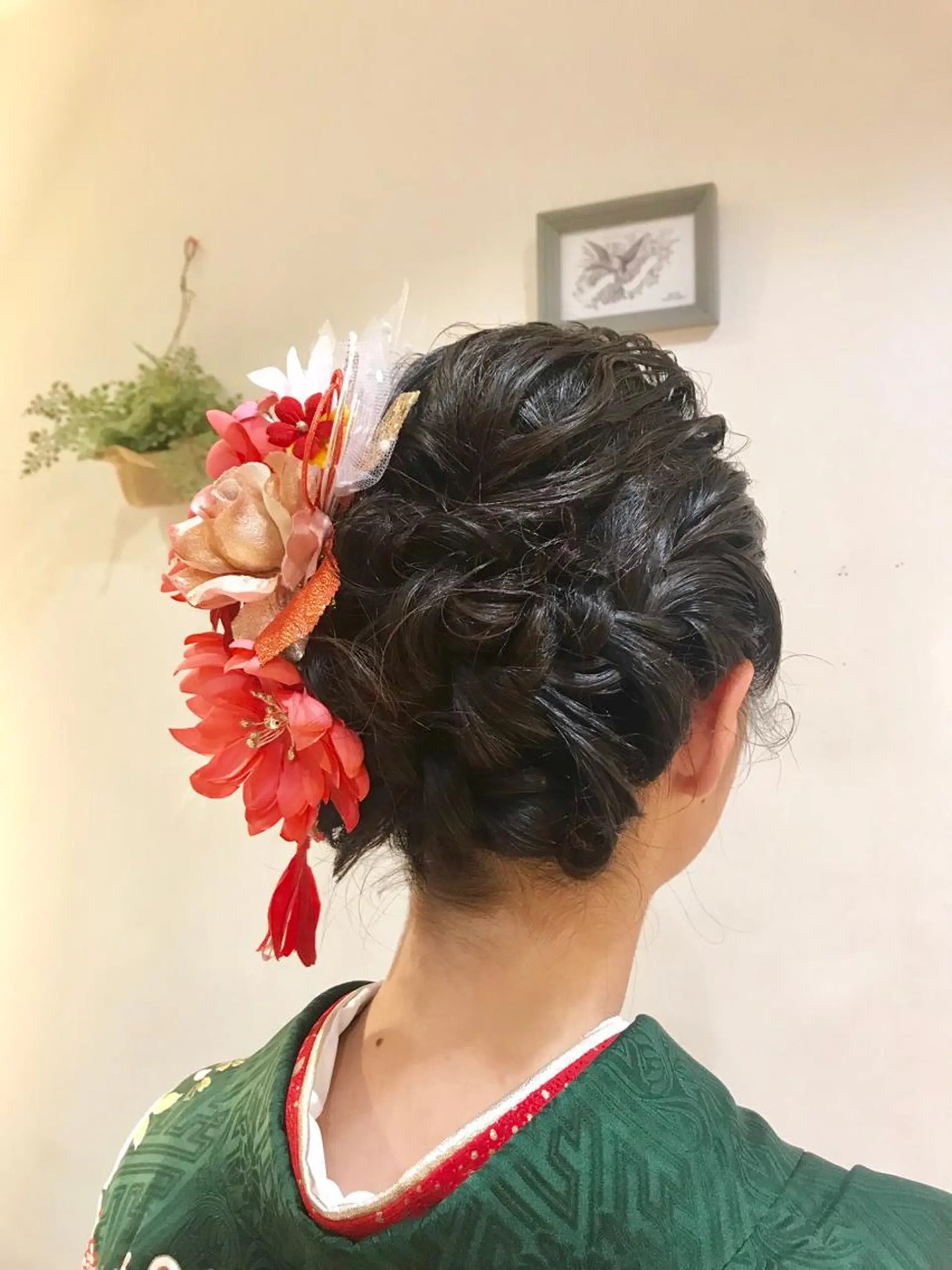 セミロング ヘアアレンジ 卒業式のヘアスタイル Neolive Cava 相模大野店所属・sola: neoliveのヘアスタイル