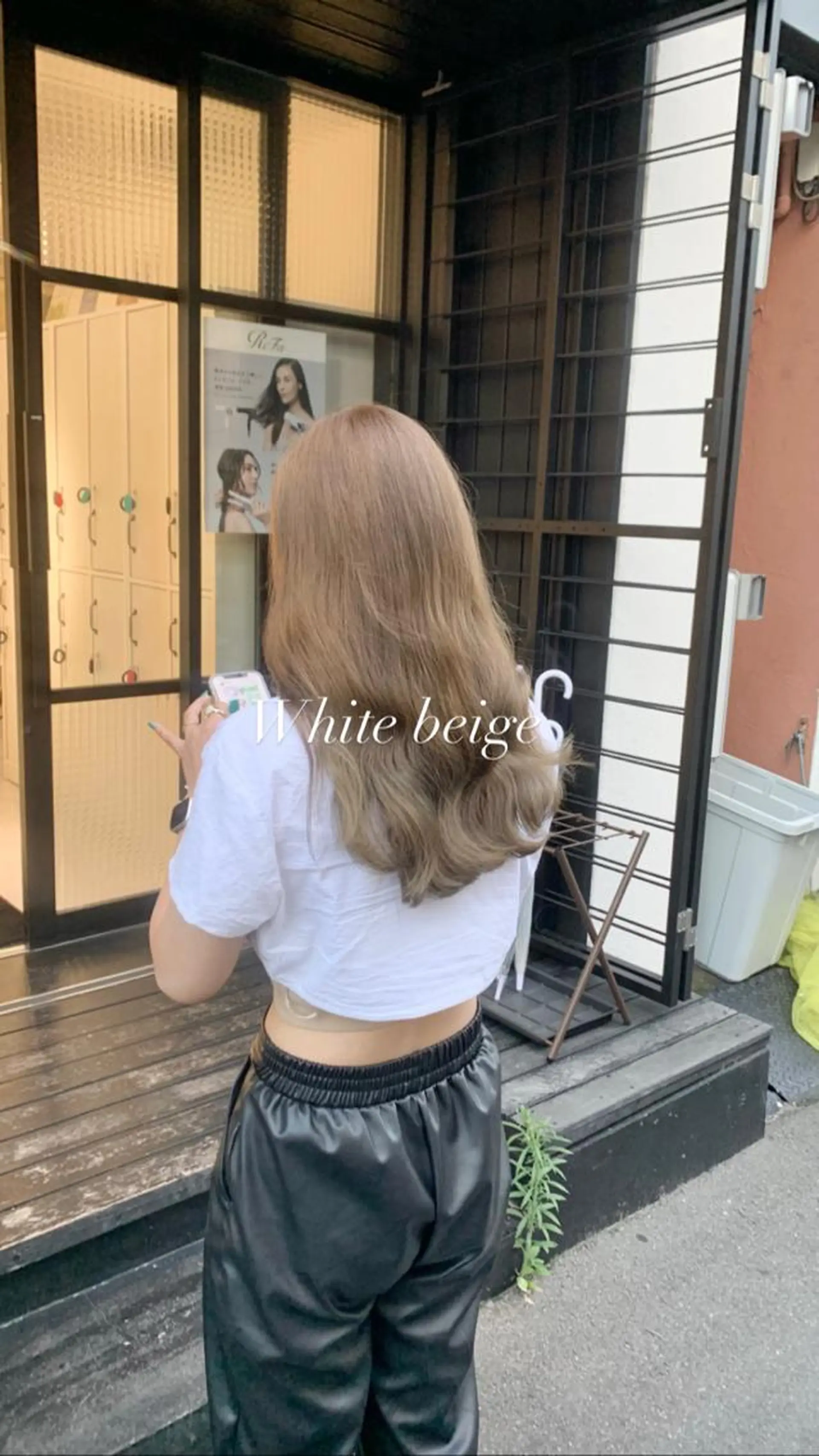 セミロング カラー ベージュカラー ハイトーンカラー ヘアカラー 縮毛矯正とブリーチ /杉村凜汰郎のヘアスタイル