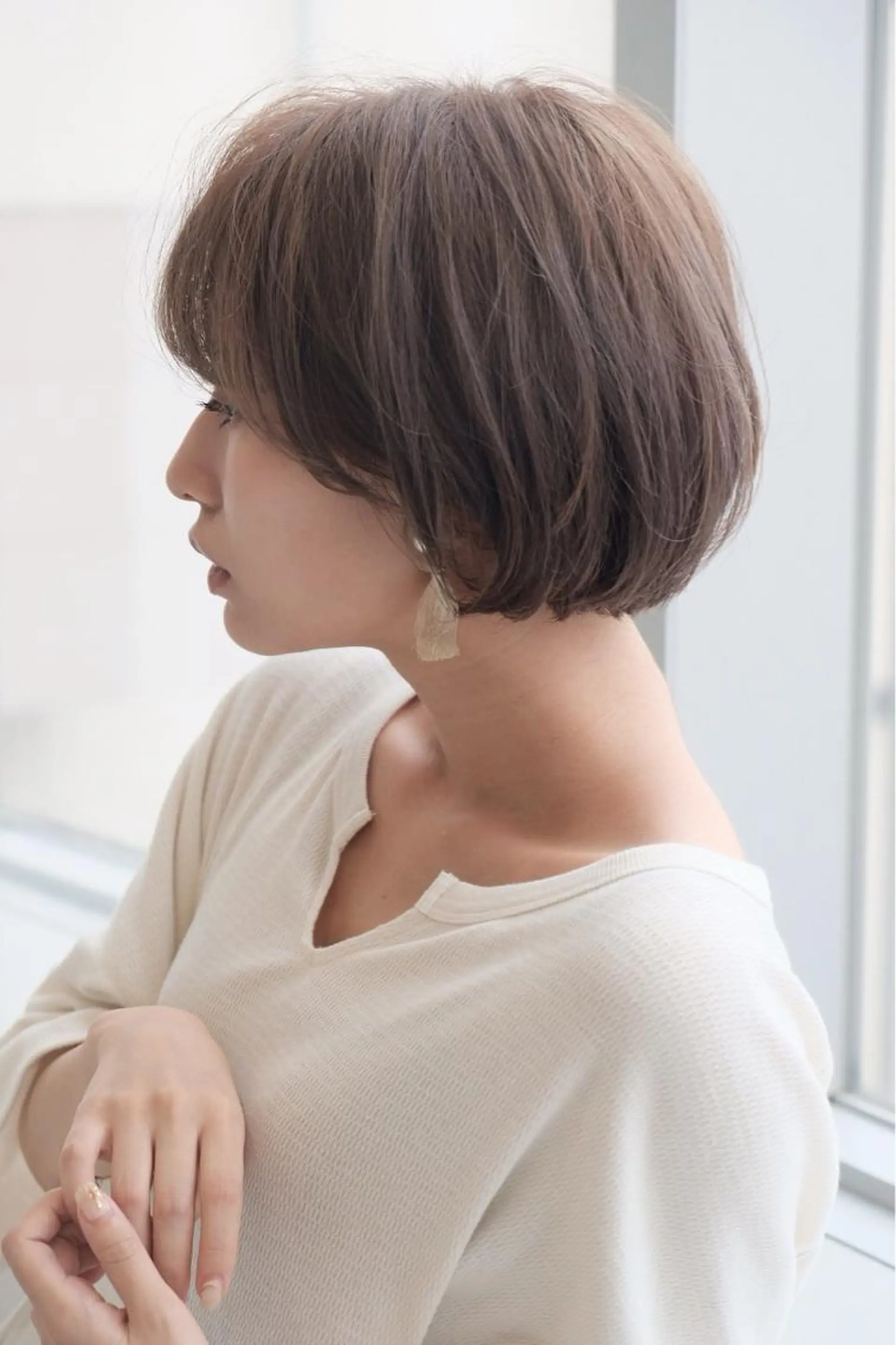ショート ボブ 荒木 理緒のヘアスタイル