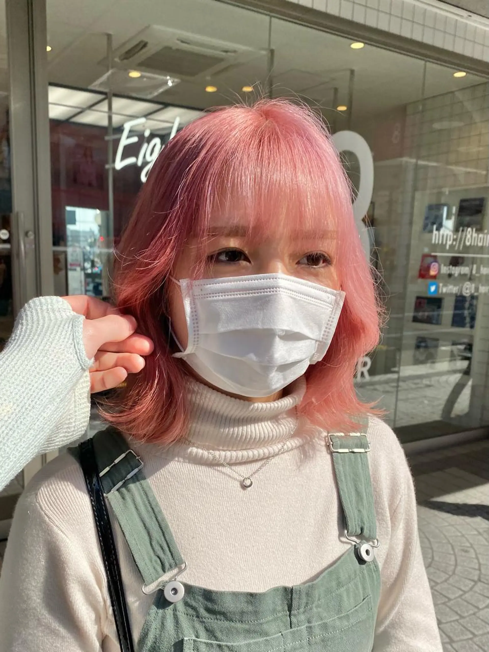 カラー ピンクカラー ヘアカラー 荒谷 薫のヘアスタイル