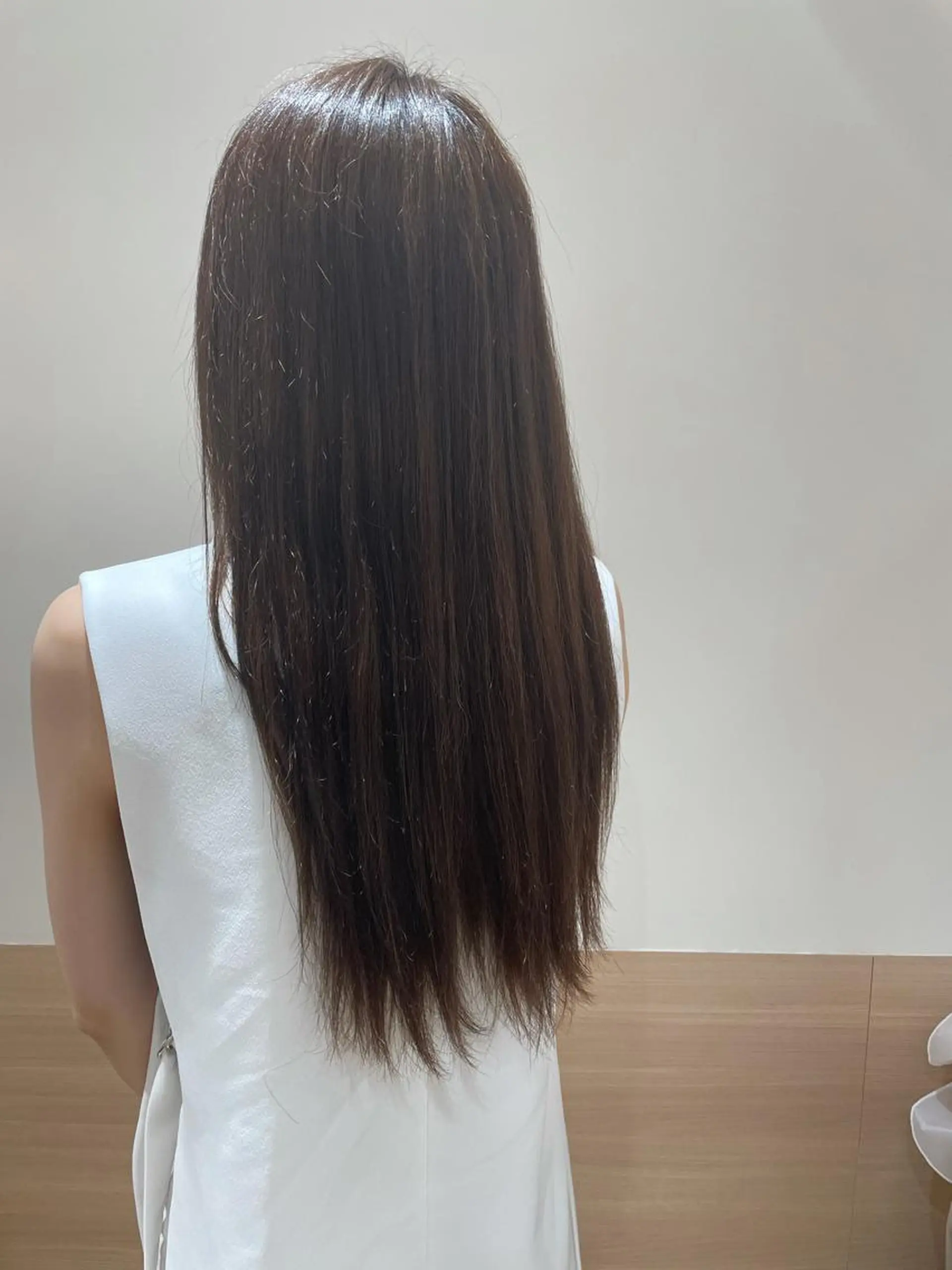 ロング カラー ブリーチ ブラウンカラー ハイライトカラー モカブラウン ナチュラルブラウン カット ヘアカラー GO TODAY SHAiRE SALON所属・天野 瑠真のヘアスタイル