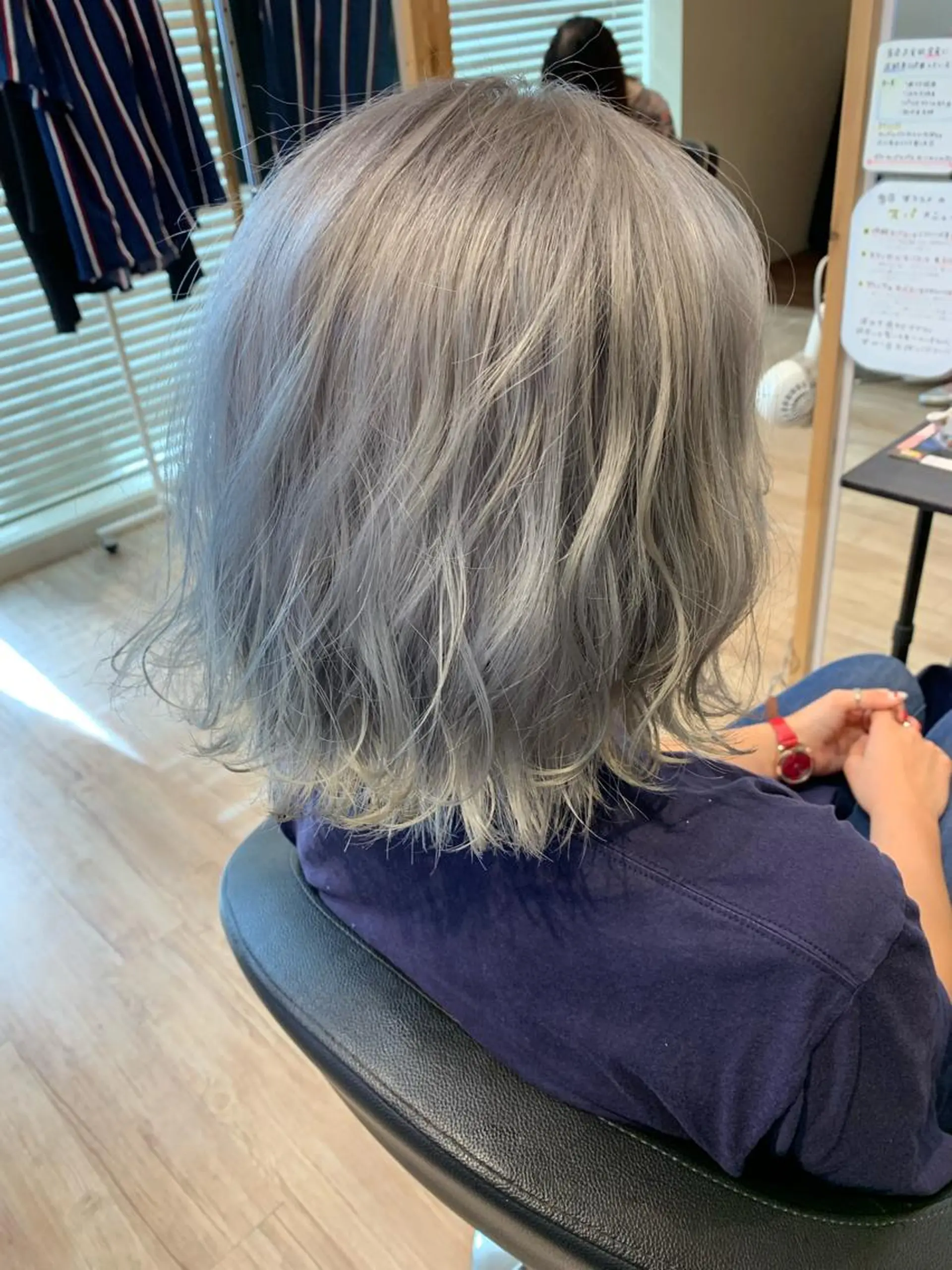 ショート カラー ヘアカラー 大久保 隆蔵のヘアスタイル