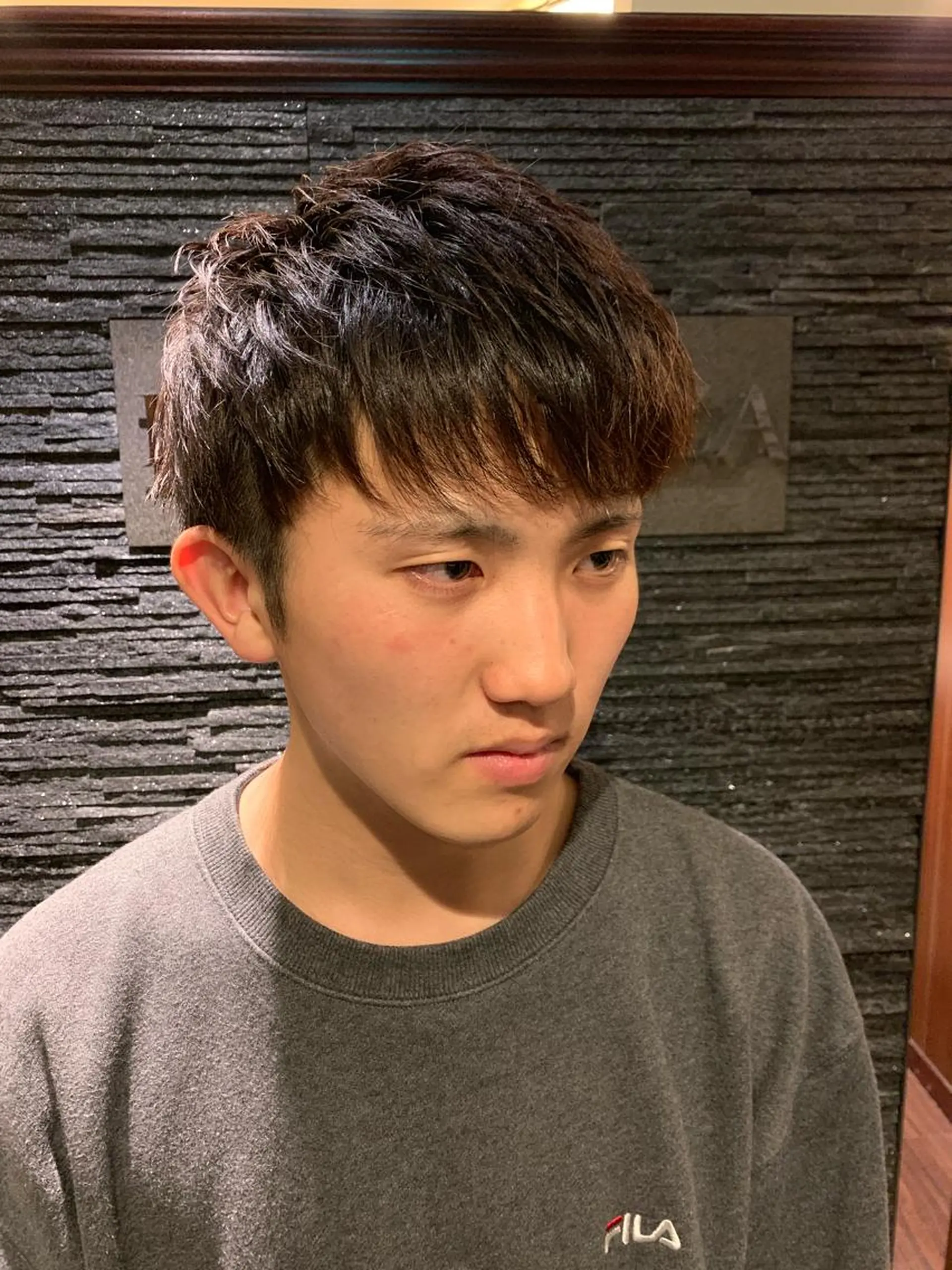 ショート 岡崎 海人のヘアスタイル