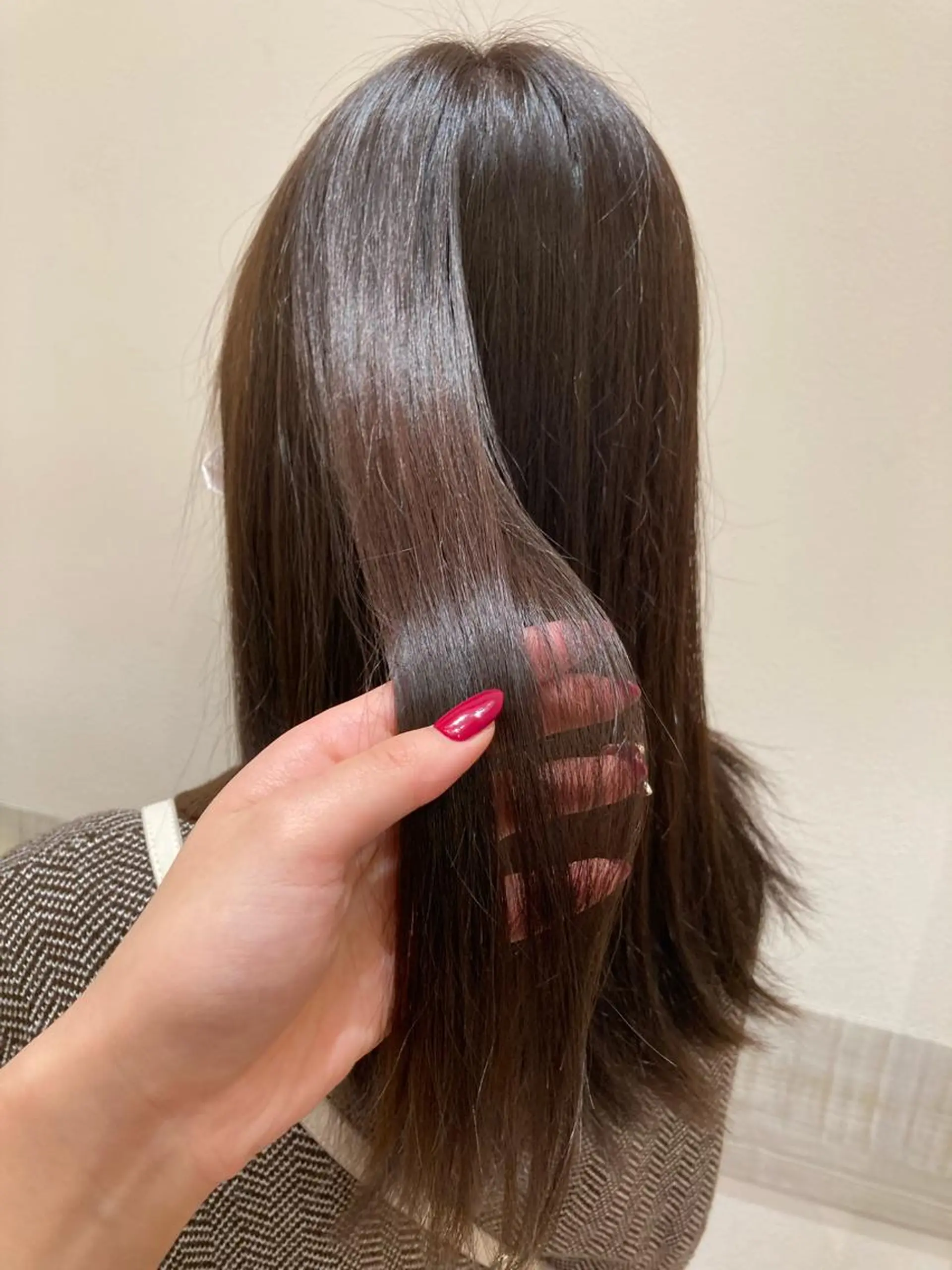 ロング ロング 佐藤 睦月のヘアスタイル