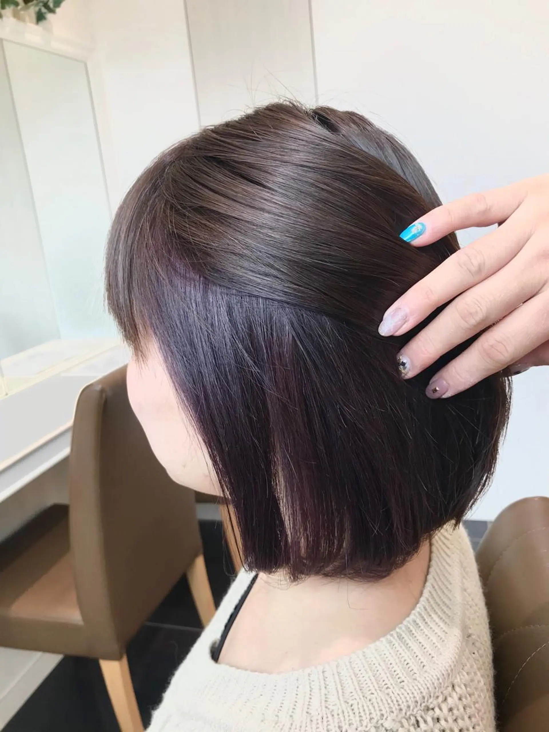 ショート カラー グレージュ パープルカラー ヘアカラー 清藤 綾のヘアスタイル