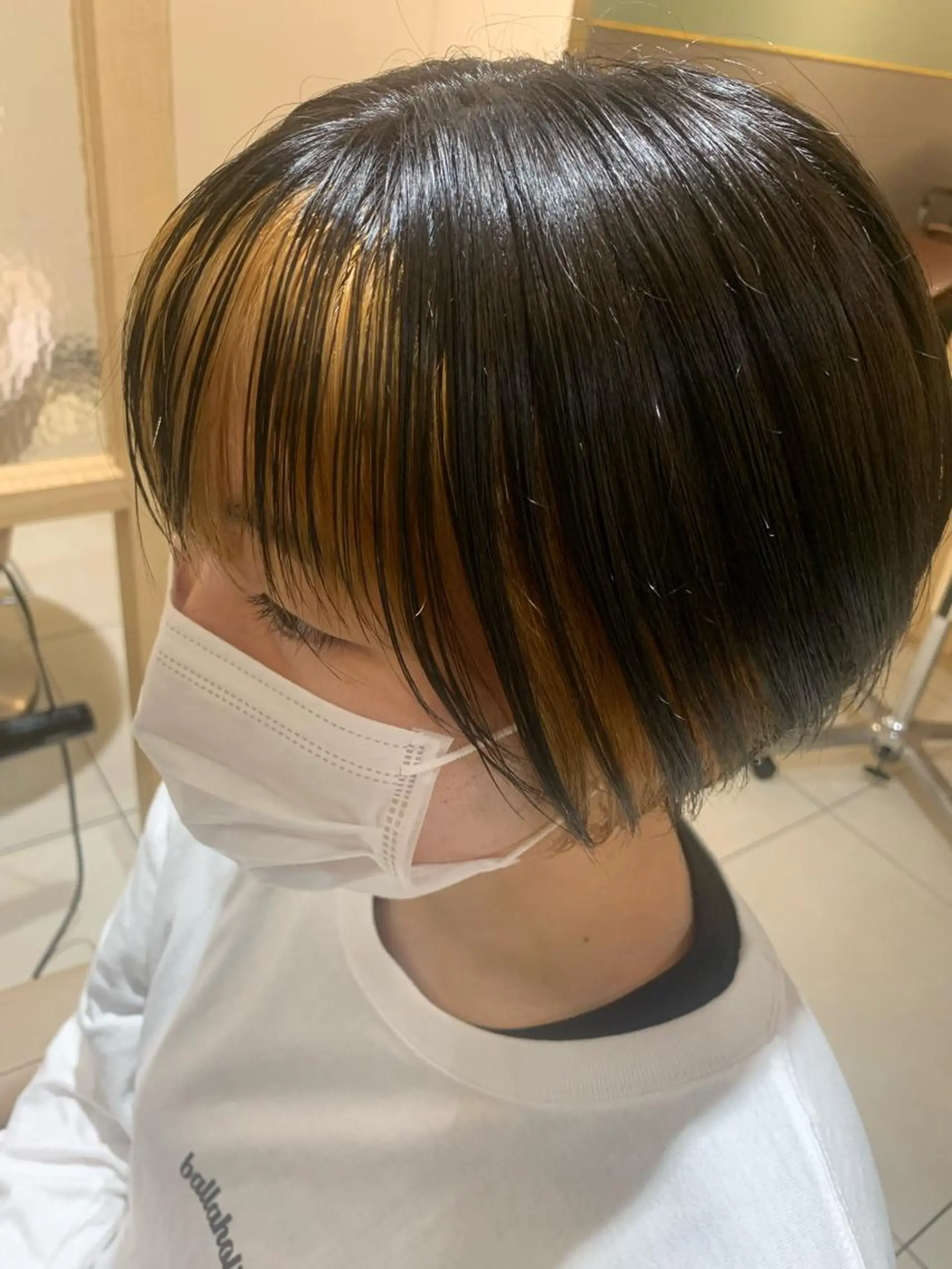 ショート カラー ベージュカラー ヘアカラー ハイトーン/メンズ/ ウルフ特化 小松のヘアスタイル