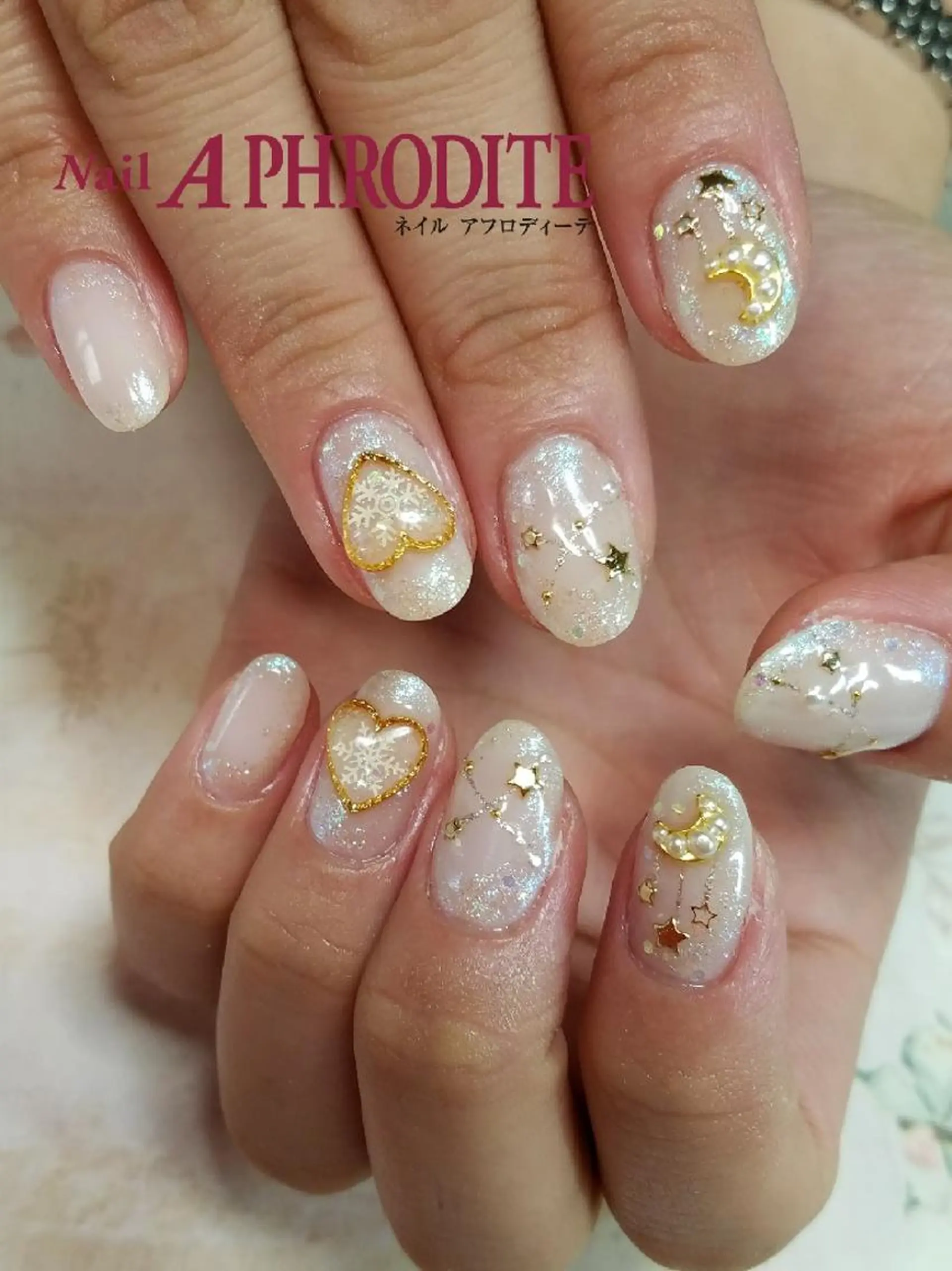 ネイル 冬ネイル クリスマス MITSUHASHI EMIKOのネイルデザイン