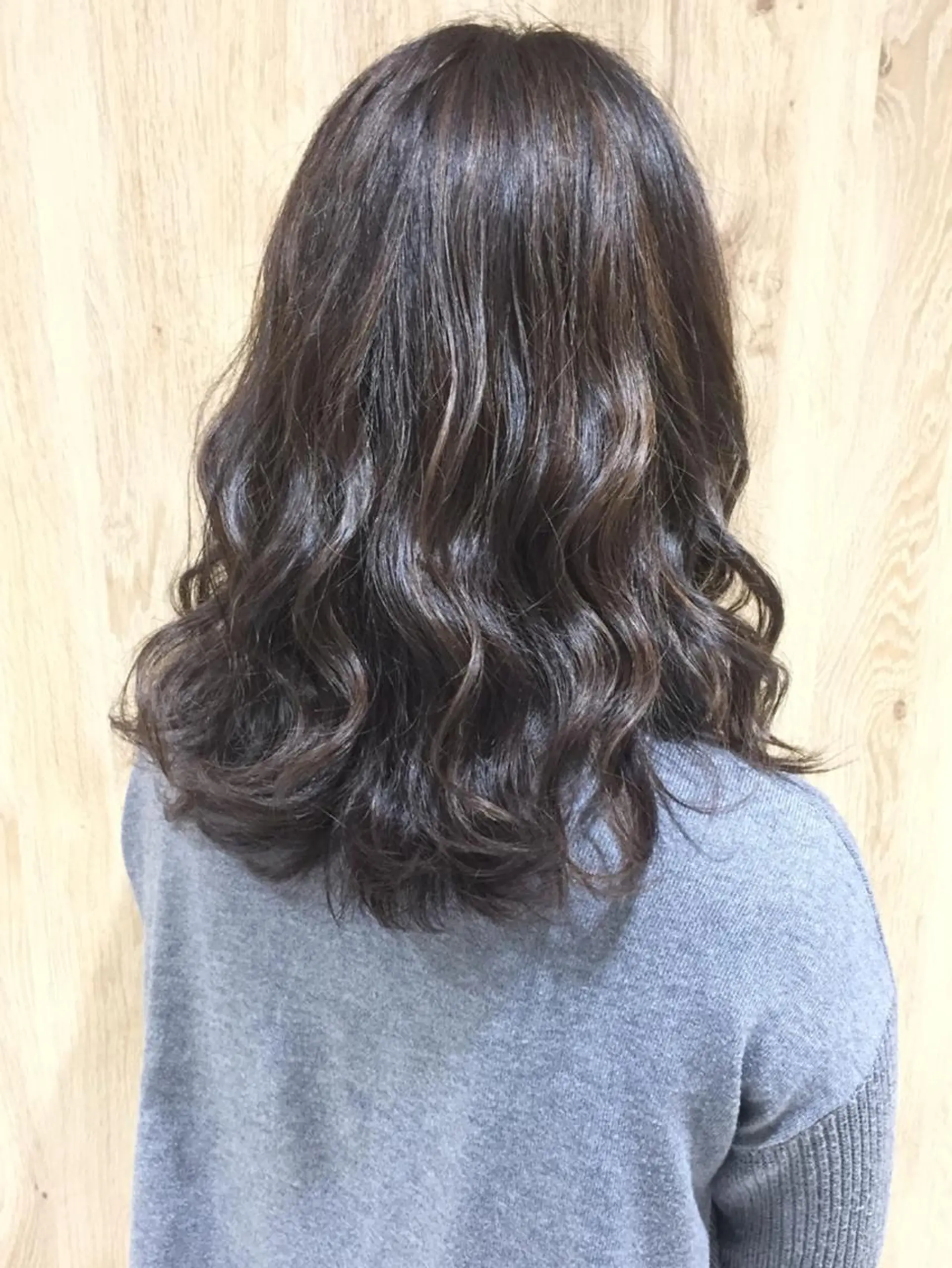 セミロング カラー ハイライトカラー ハイライト 中林 由佳のヘアスタイル