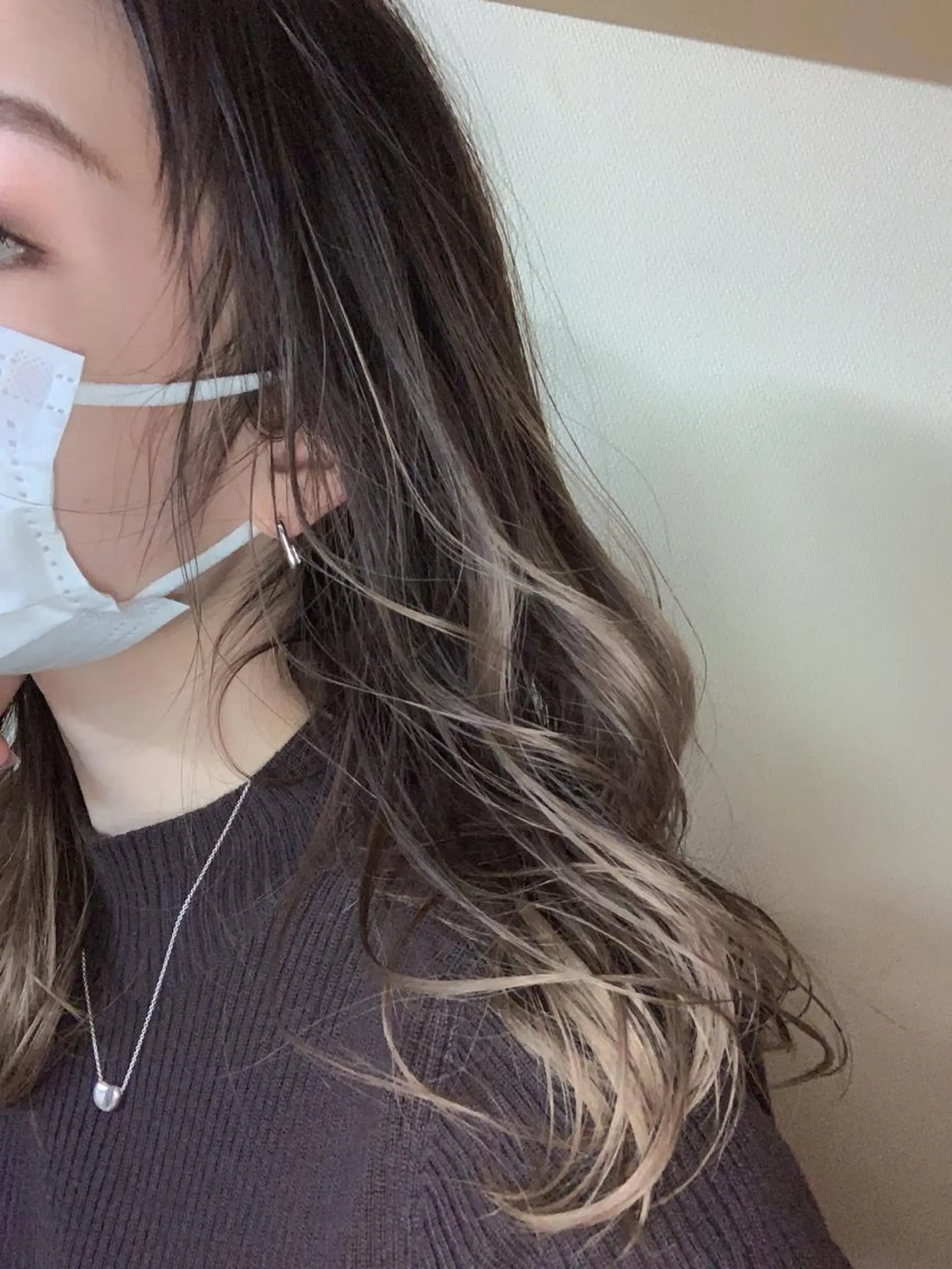 セミロング カラー ヘアアレンジ FRAME+spa&hair roomなんば駅前店所属・🌸MAYU🌸 ハイトーン➕レイヤーのヘアスタイル