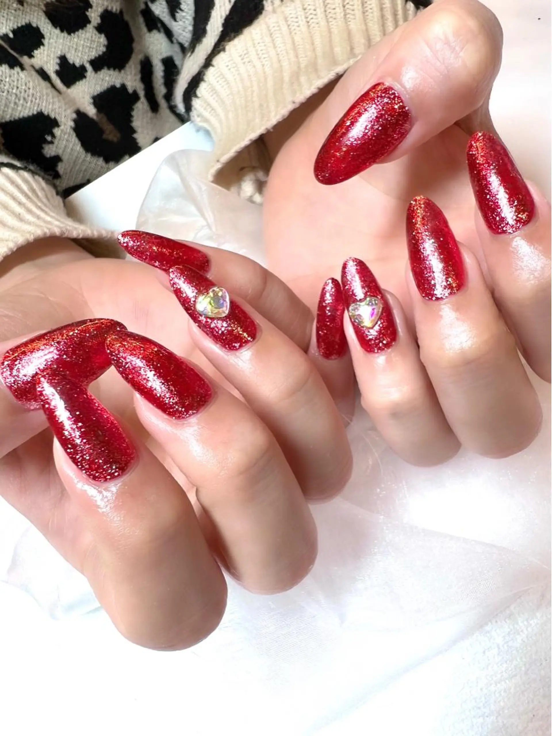 ネイル アートネイル ジェルネイル ロングネイル マグネットネイル ニュアンスネイル ハンドネイル clover nailのネイルデザイン