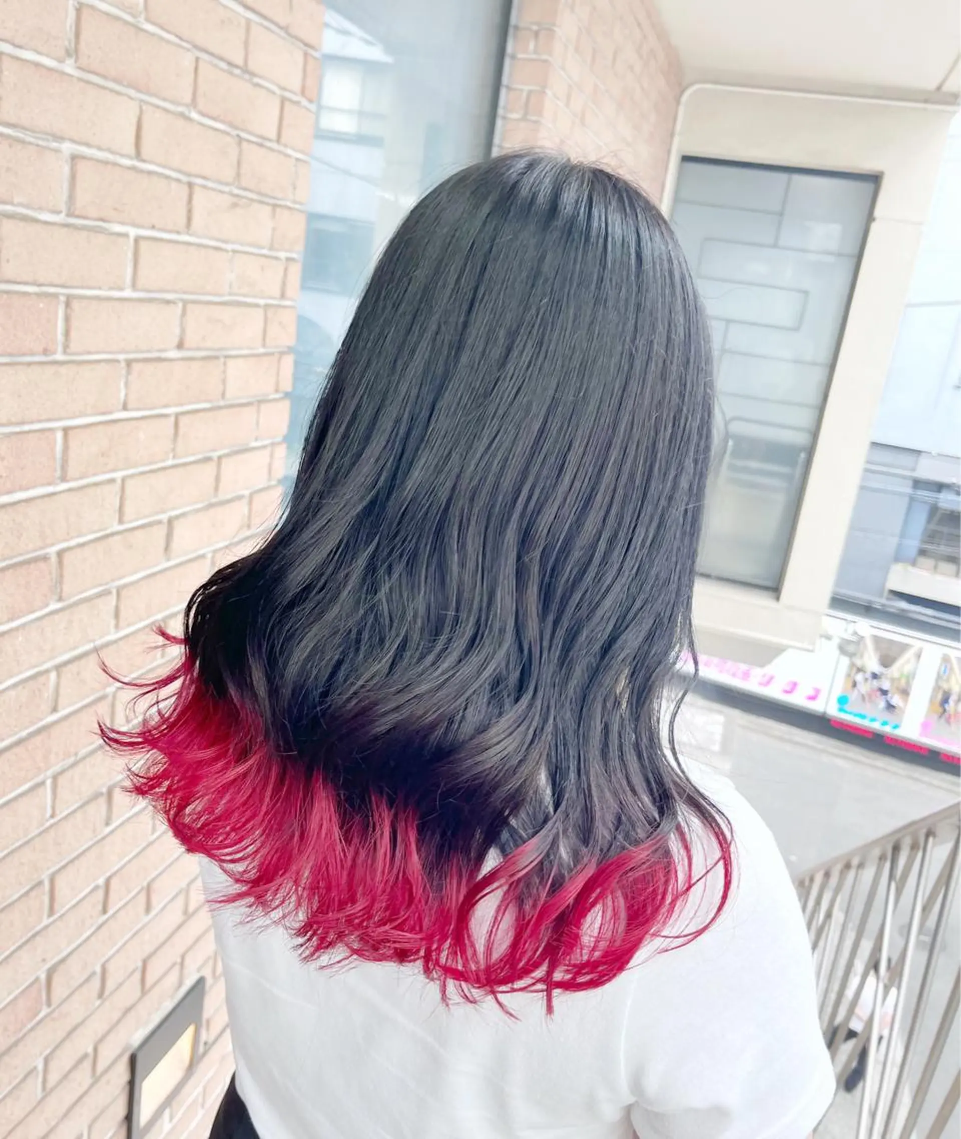 ロング カラー ヘアアレンジ ブリーチ ヘアカラー ピンクカラー🩷 ヘアセットＮＯ.1のヘアスタイル