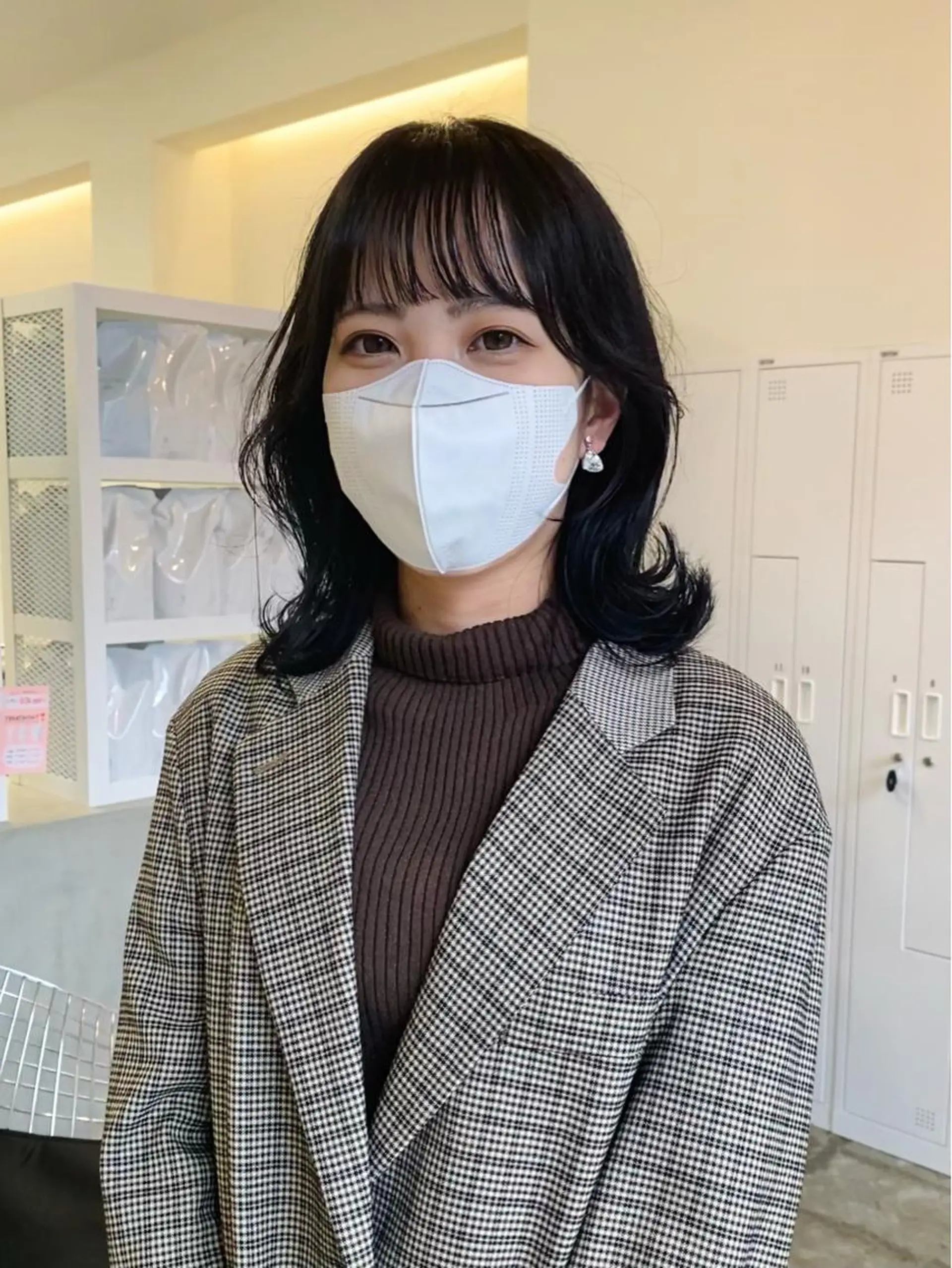 セミロング カラー パープルカラー レイヤーカット サトウ リョウのヘアスタイル