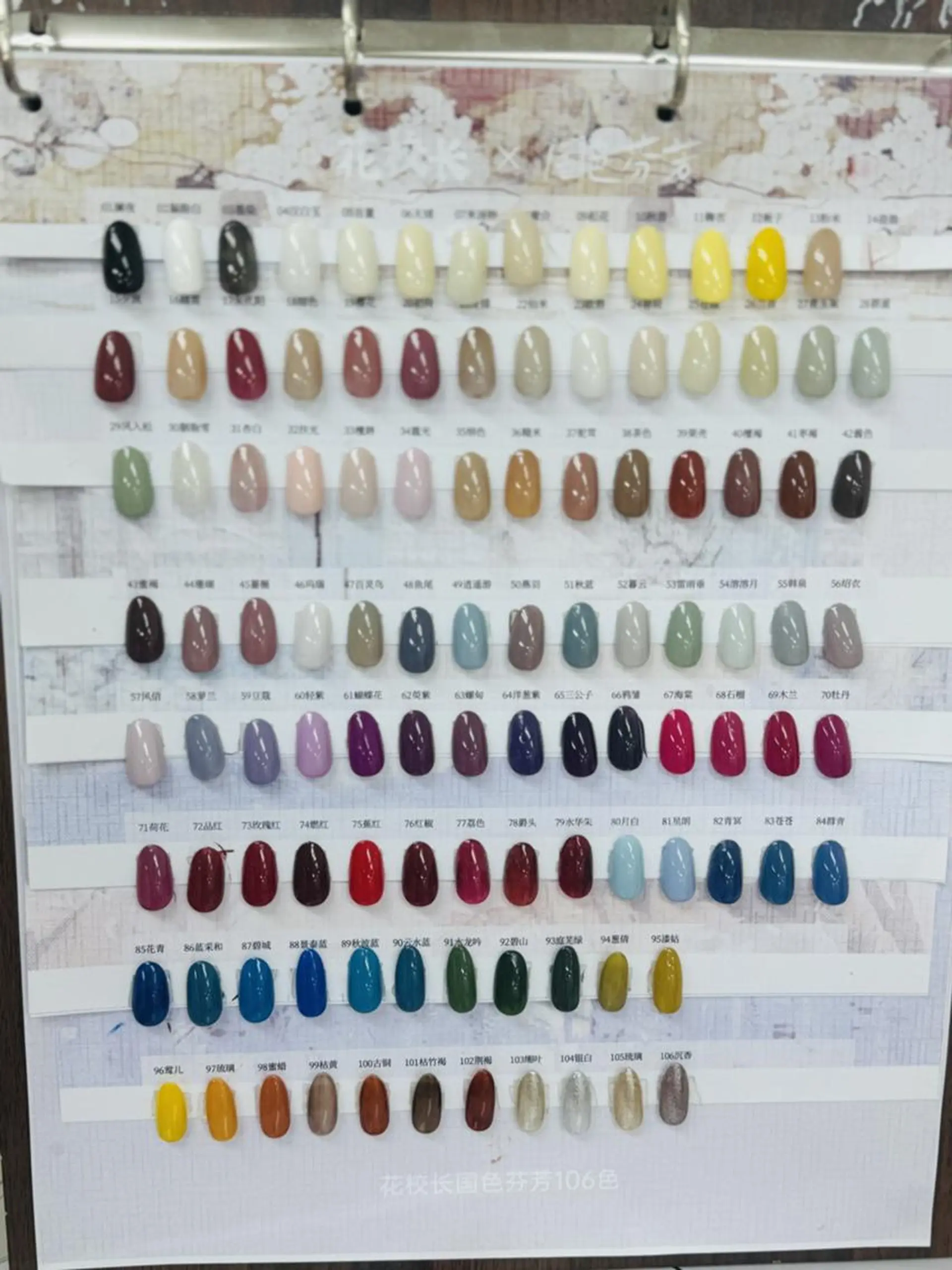 ネイル Yosora nailのネイルデザイン