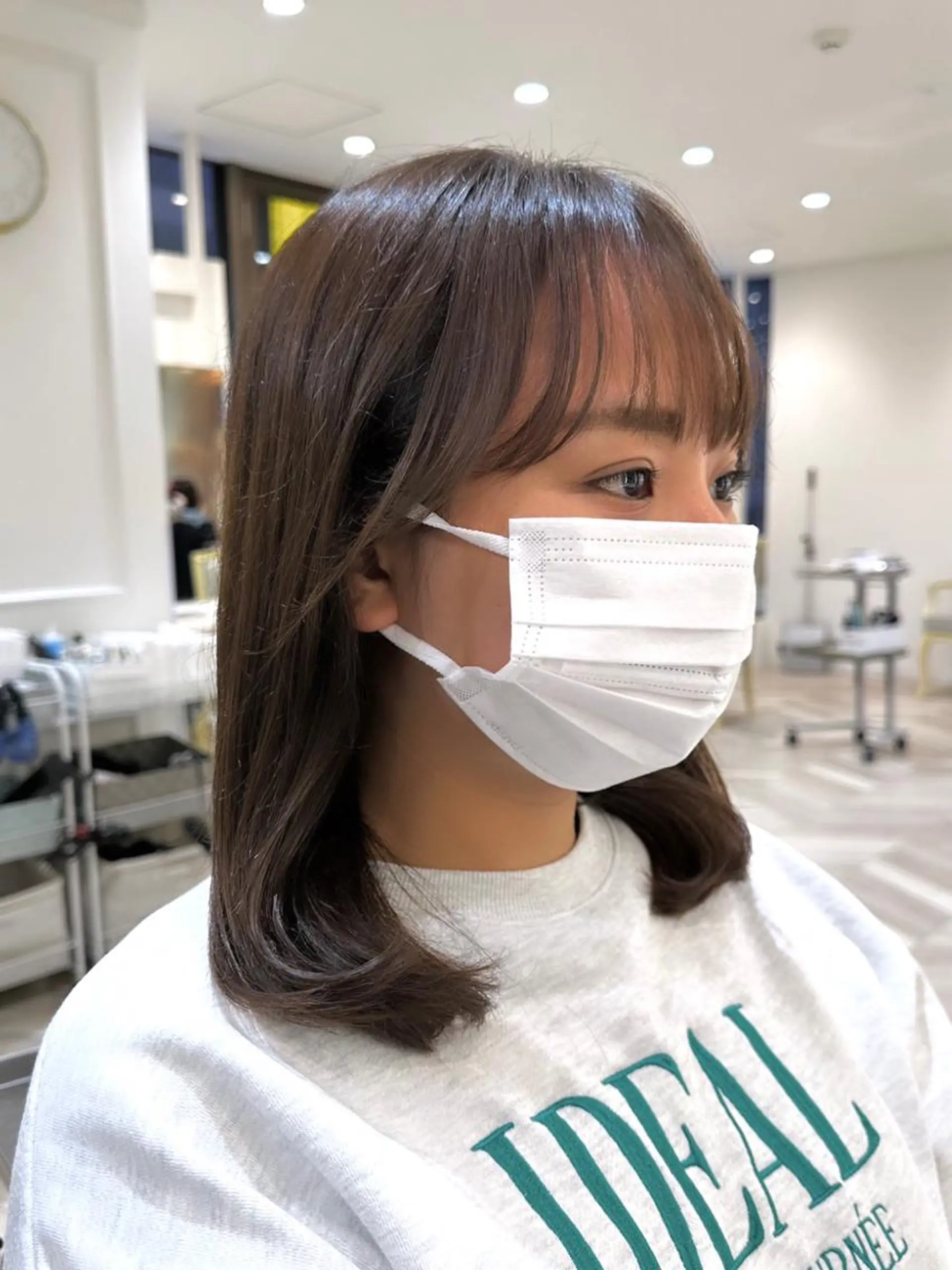 セミロング 韓国ヘア 🇰🇷 RUKA 🩵🤍のヘアスタイル