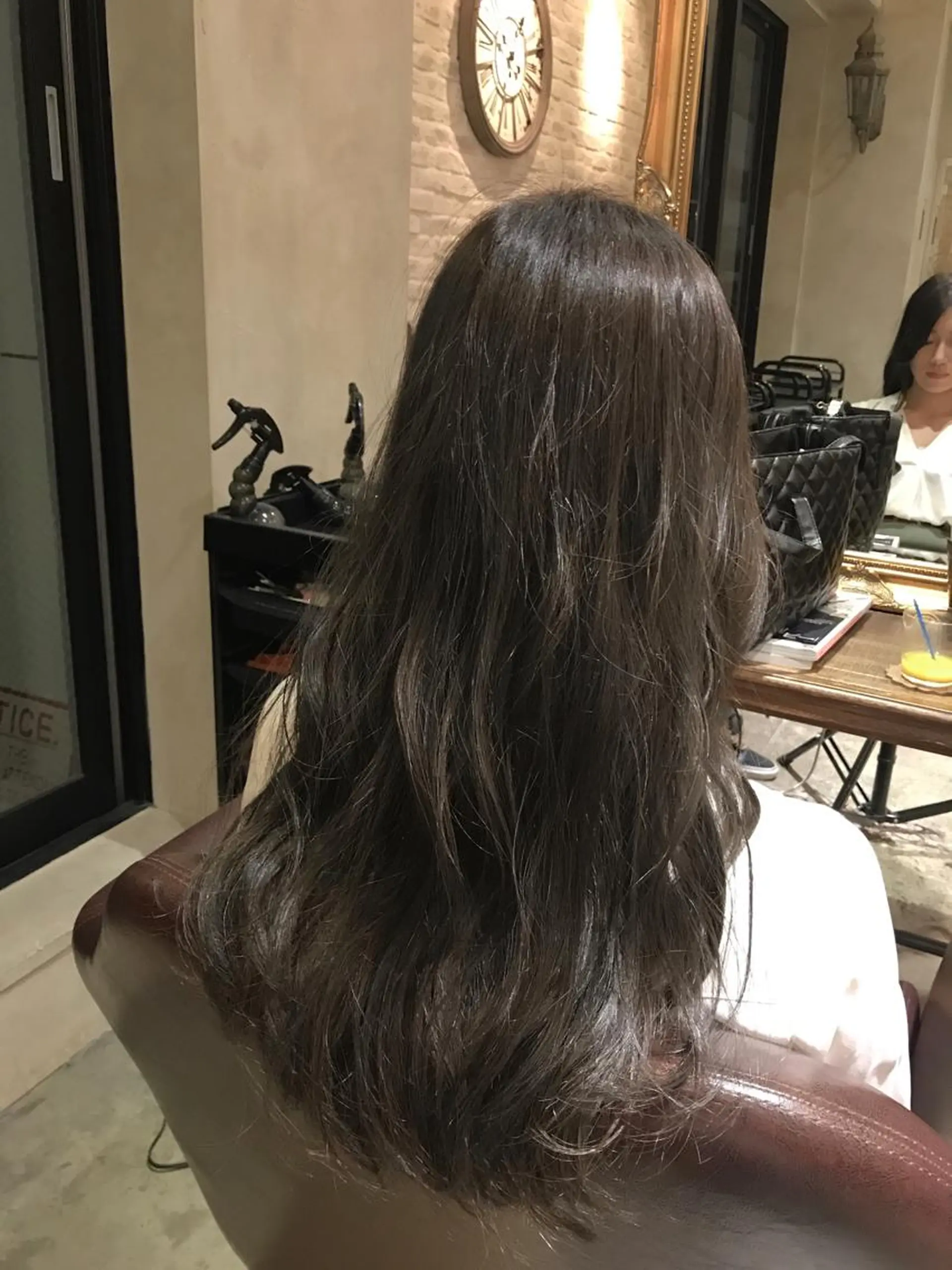 セミロング カラー ヘアアレンジ アッシュ ハイライトカラー ハイライト 🌈髪質改善💕 縮毛矯正✨青木まで✨のヘアスタイル