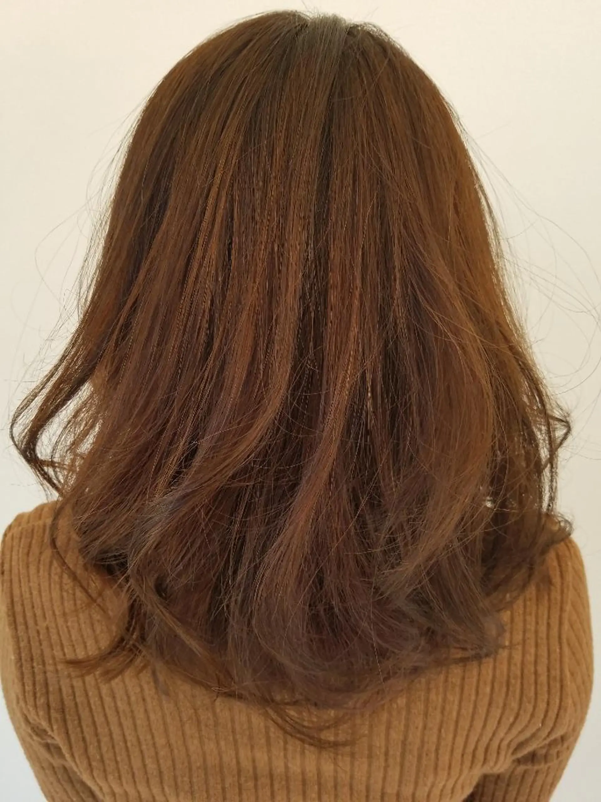 ミディアム カラー ベージュカラー ブラウンカラー 髪質改善/ハイライト 小林秀樹のヘアスタイル