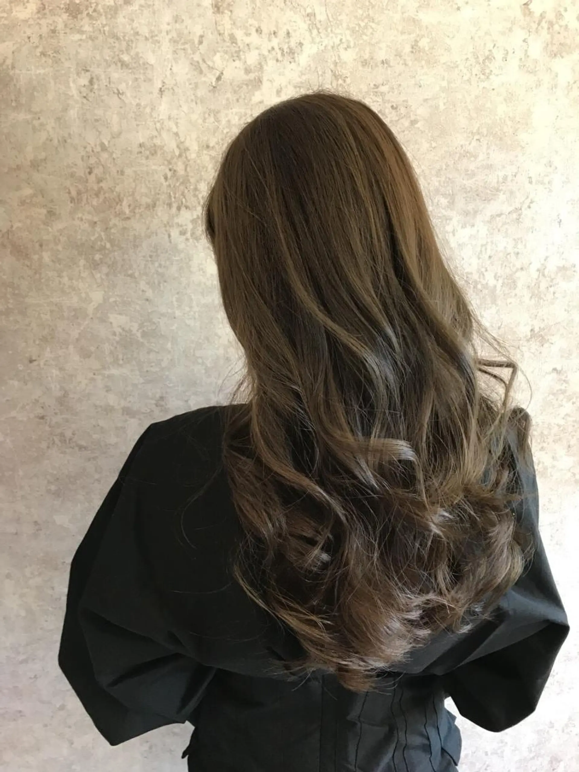 ミディアム カラー hair salon darts所属・髪質改善/美髪ケア ✨岡野右京のヘアスタイル