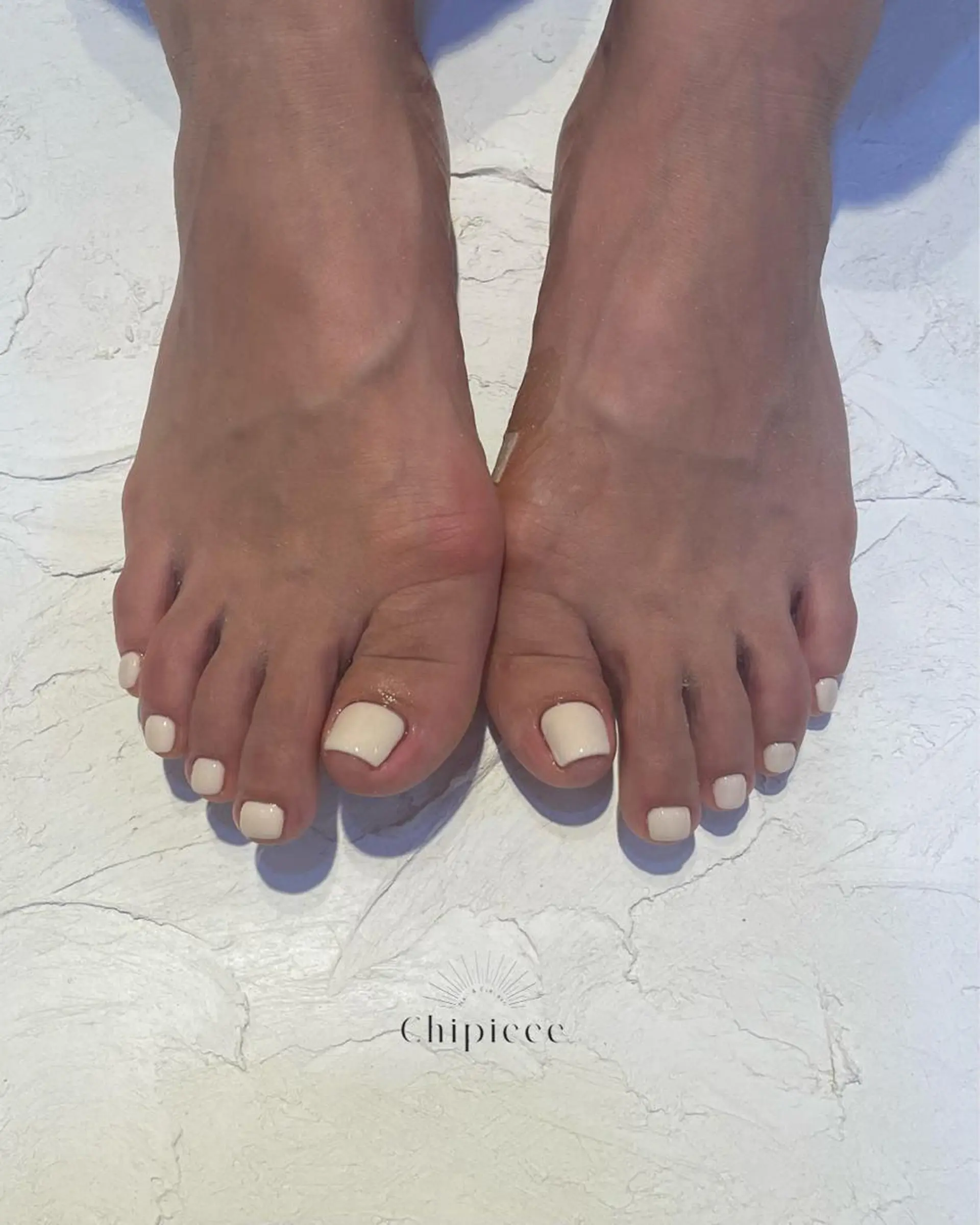 ネイル フットネイル ワンカラーネイル chipieee kannaのネイルデザイン