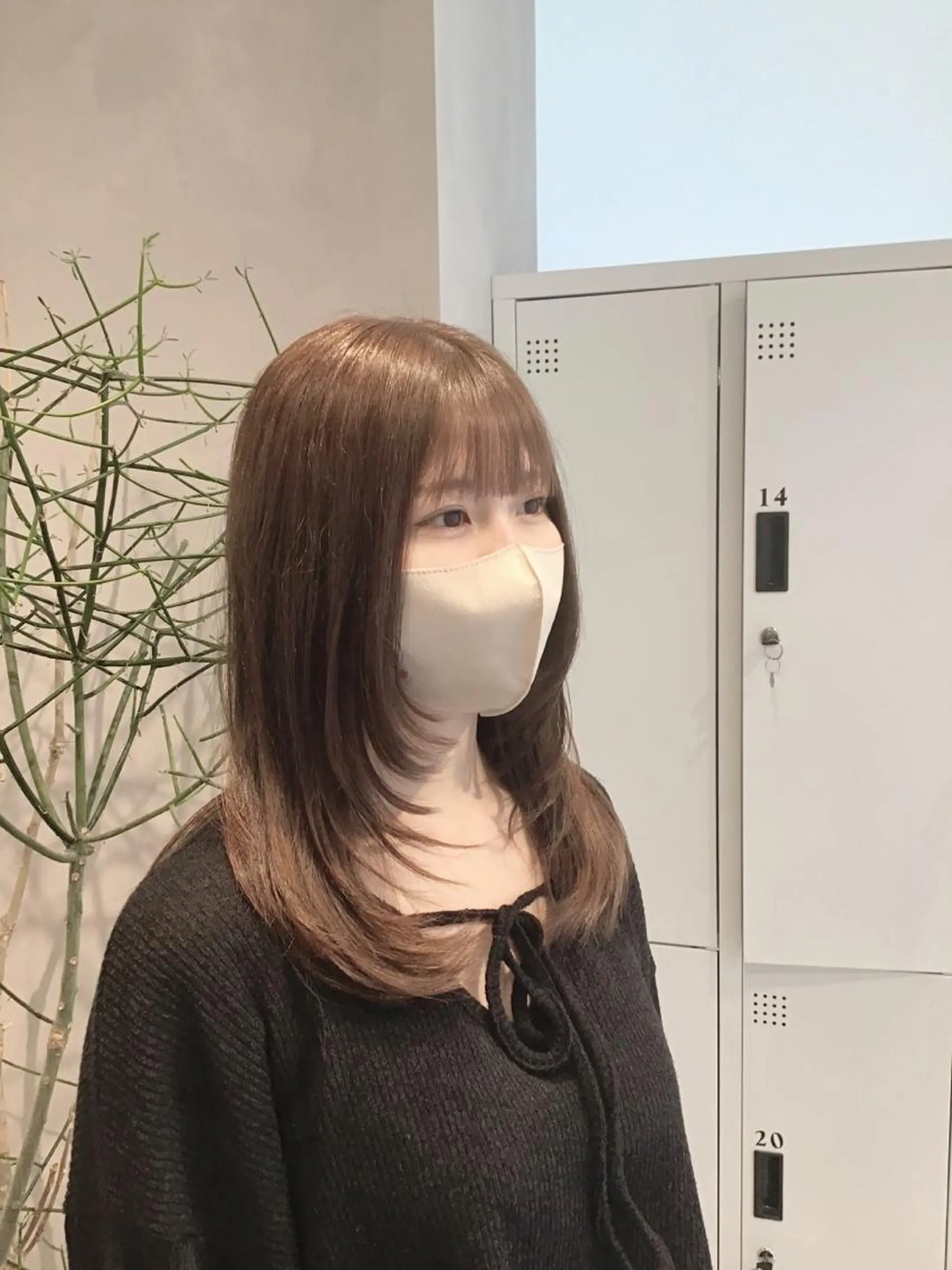 セミロング 顔周りカット レイヤーカット トリートメント 透明感カラー✨艶髪 制作🌱山根あゆみのヘアスタイル