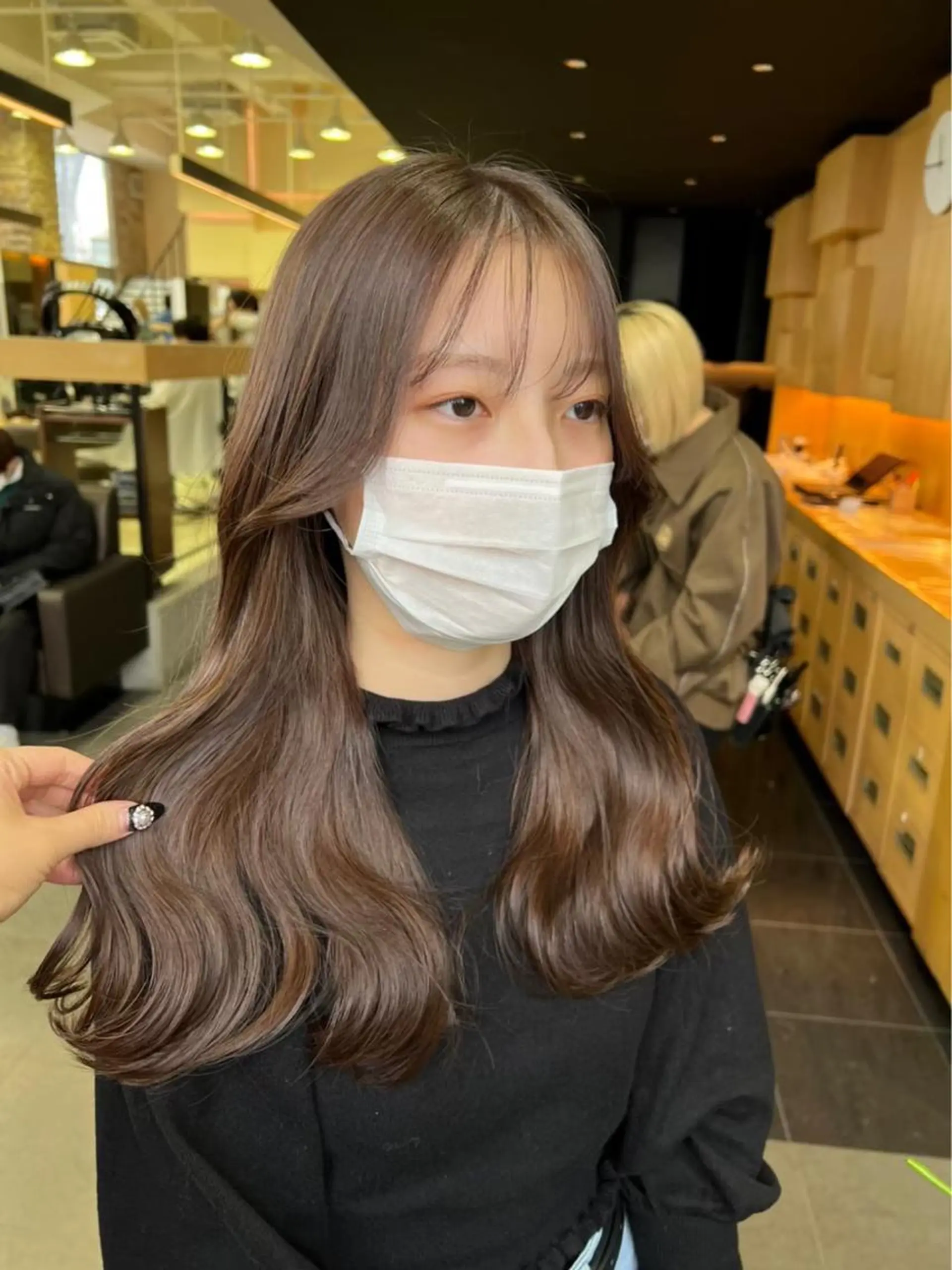 ロング カラー ブリーチ ブリーチなしカラー メンズカットパーマ 【フェザーパーマ】のヘアスタイル