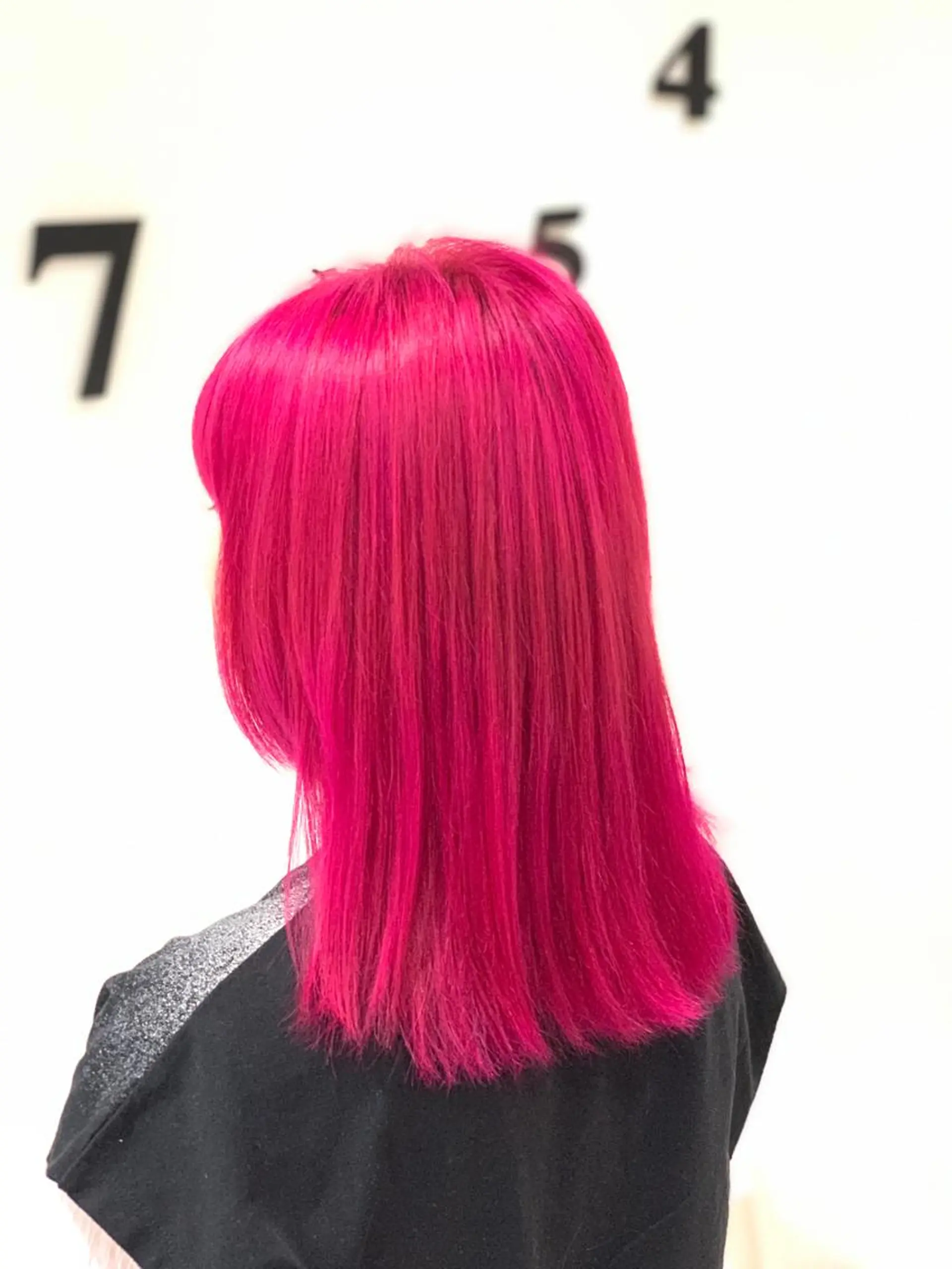 セミロング カラー ヘアカラー 松吉 純平のヘアスタイル