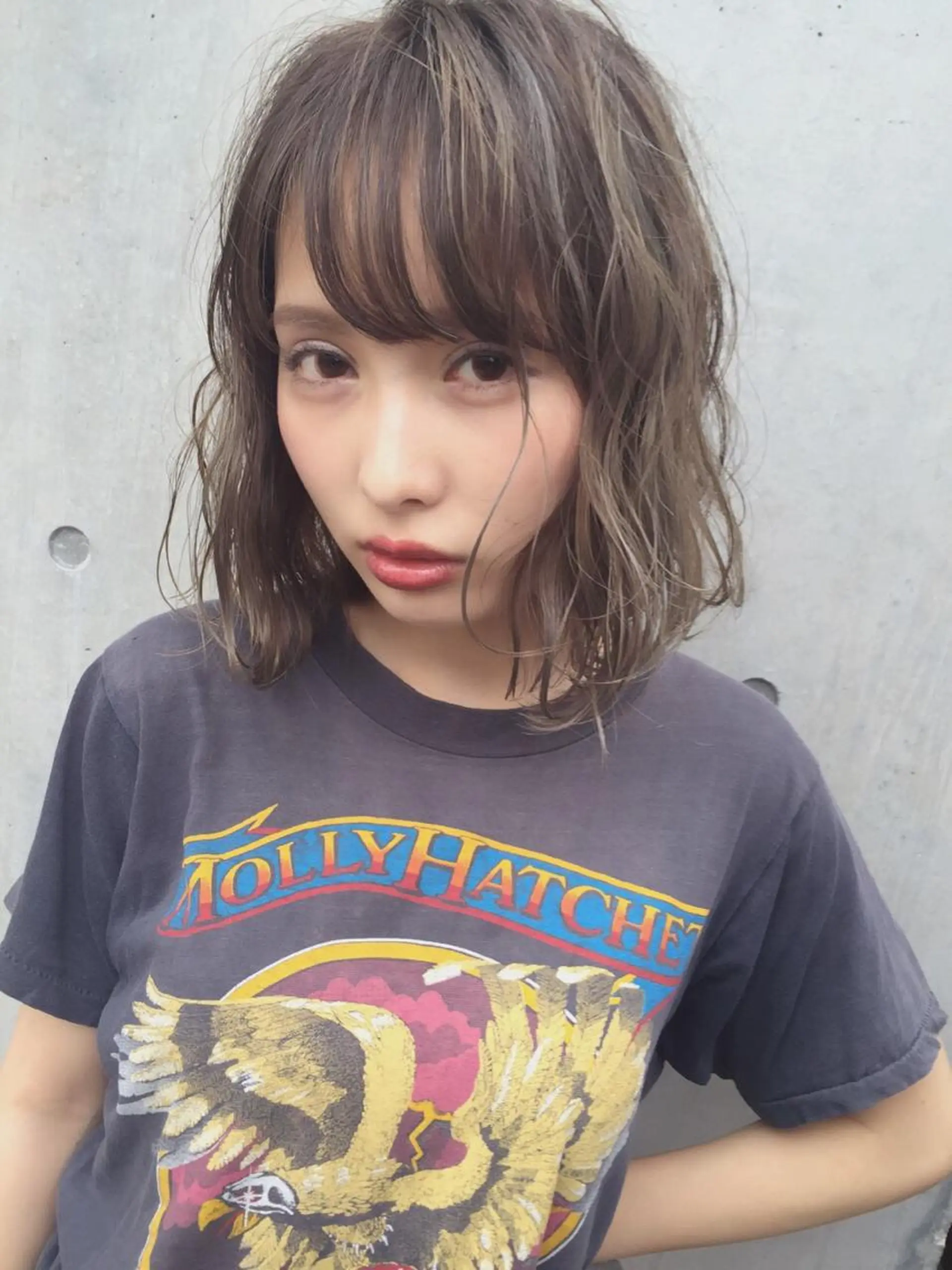 ショート アッシュ ハイライト 🌈透明感カラー🌈 ✨飛田　ケイのヘアスタイル