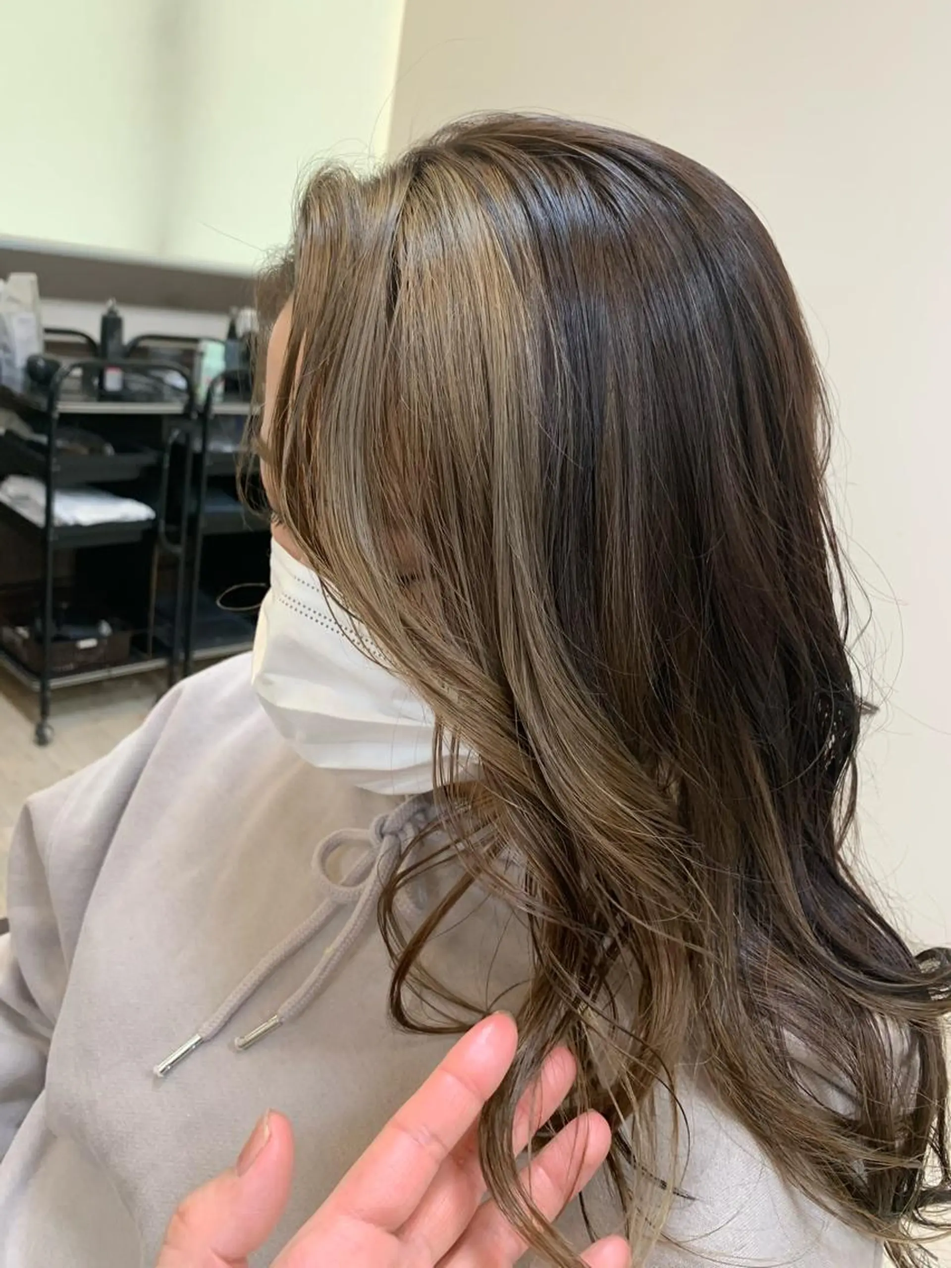 ロング カラー カット ヘアカラー トリートメント Lien 深井店のヘアスタイル